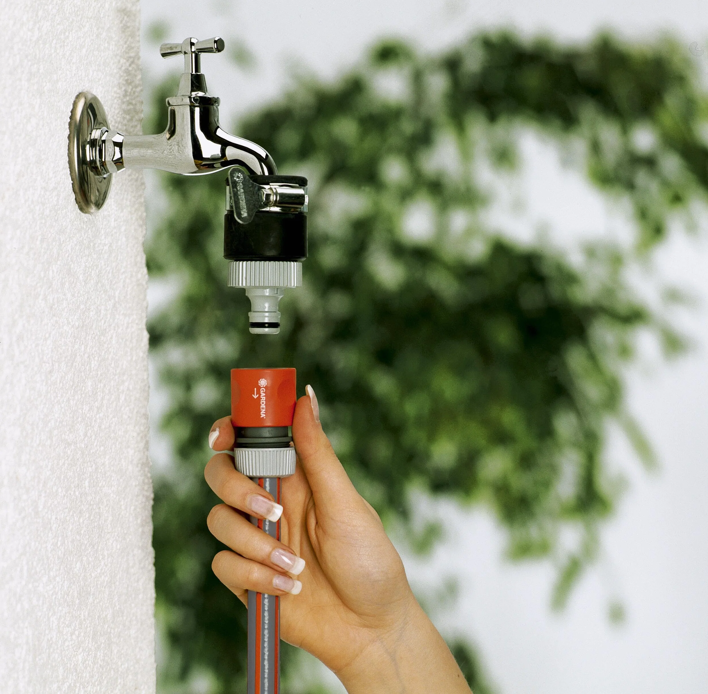 Gardena Voleur d'eau adaptateur robinet universel 14-17 mm résistant corrosion 2908-20