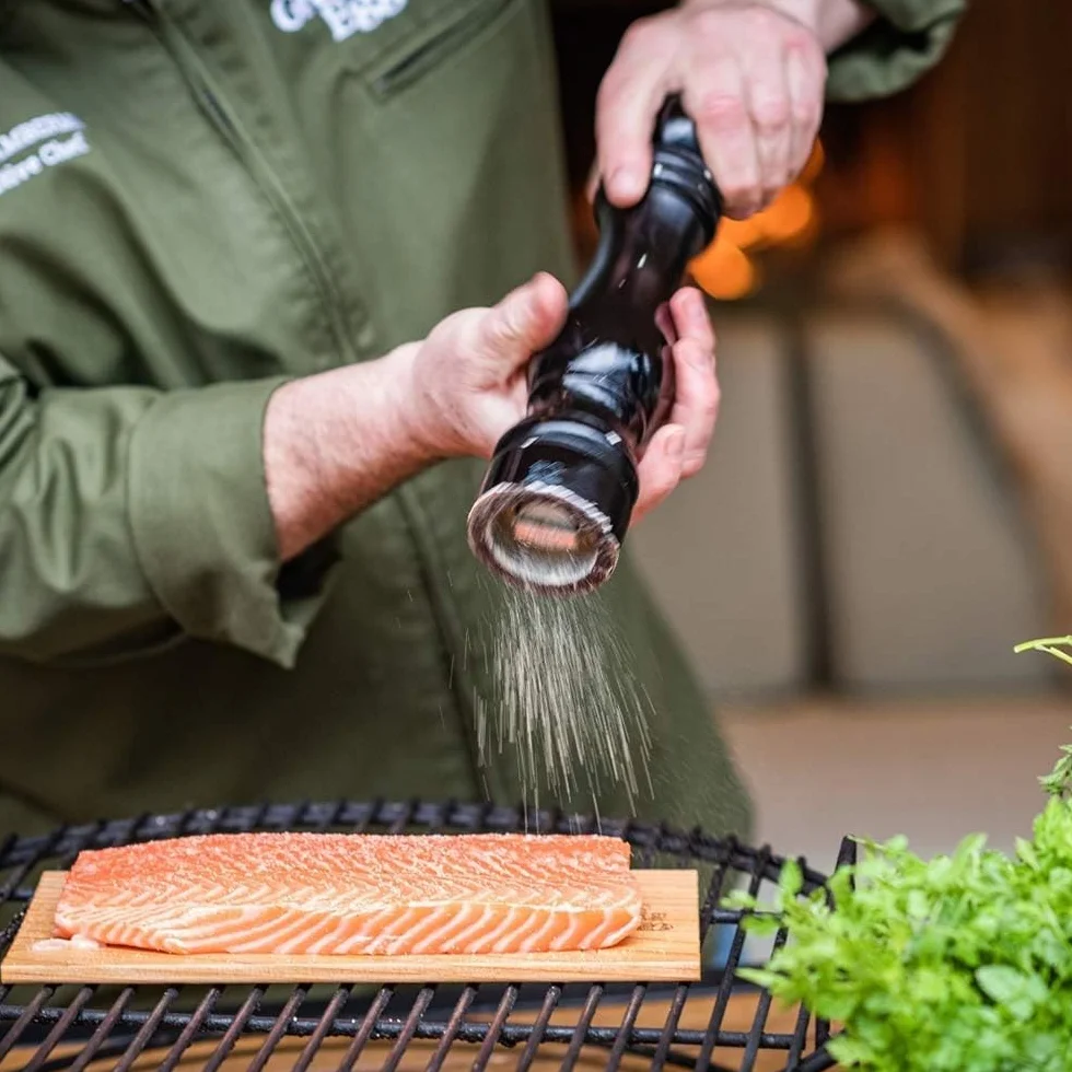 Big Green Egg Barbecue Planken en bois de cèdre – Lot de 2
