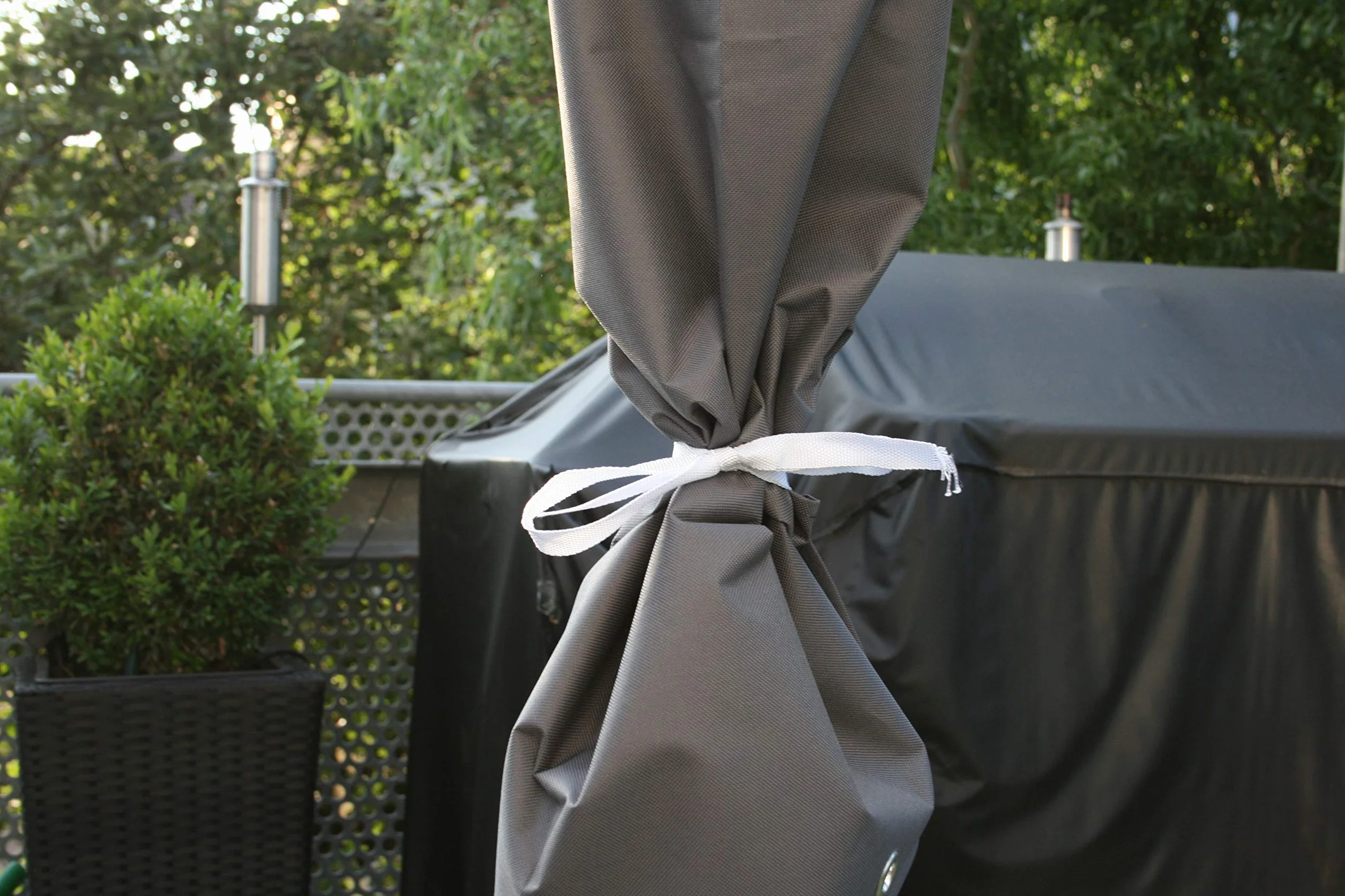 Housse de protection imperméable pour parasols Ø 300 cm, gris