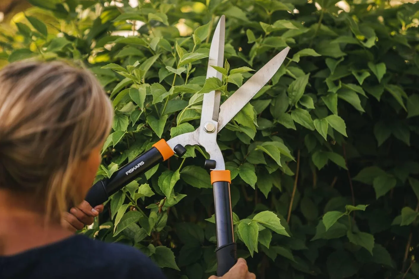 Fiskars Cisaille à haies HS21, 59 cm, Lames en acier trempé, Noir/Orange