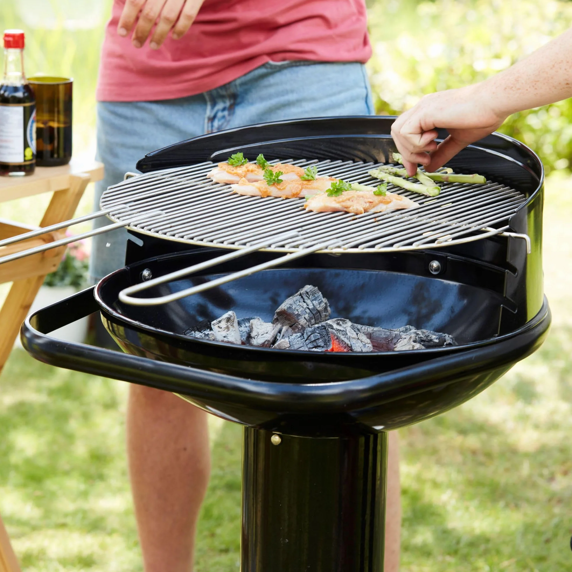 Barbecook Loewy 45 Barbecue au charbon pare-vent noir 43x43x97cm