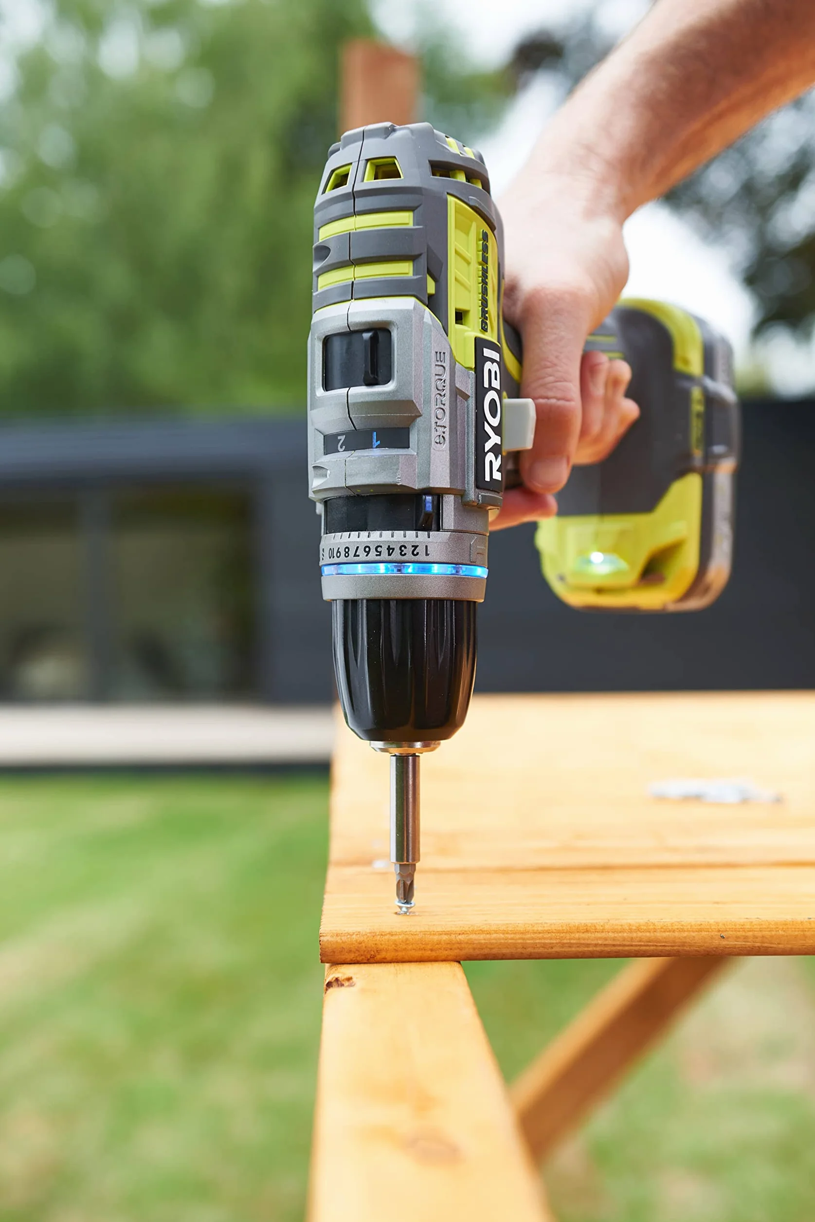 RYOBI Coffret Mixte Perçage & Vissage 32 Pièces Forets Bois Métal Béton Embouts Rangement Empilable RAK32DDMIX