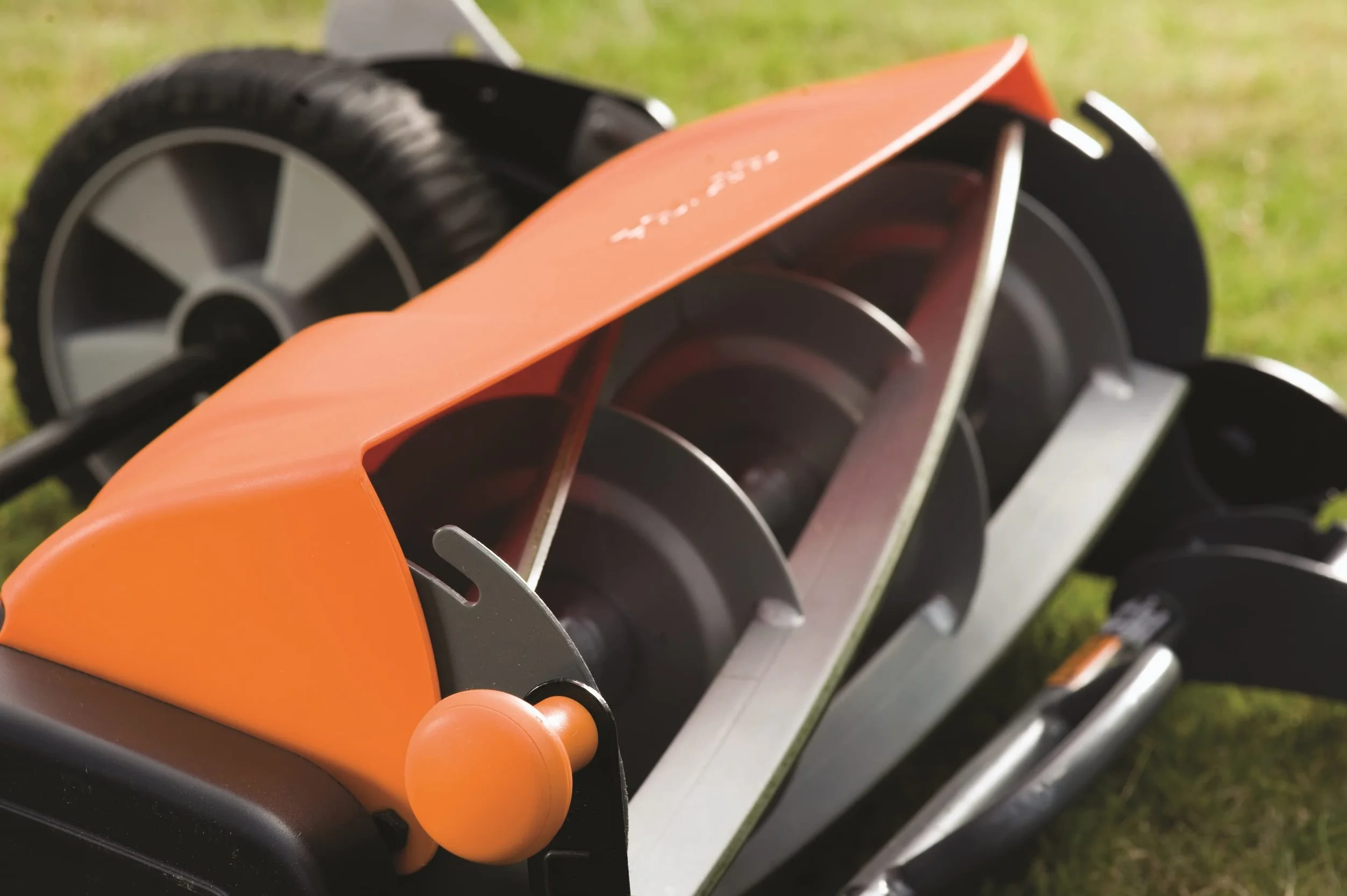 Fiskars Tondeuse à gazon manuelle StaySharp Max 46 cm Noir Orange Argenté