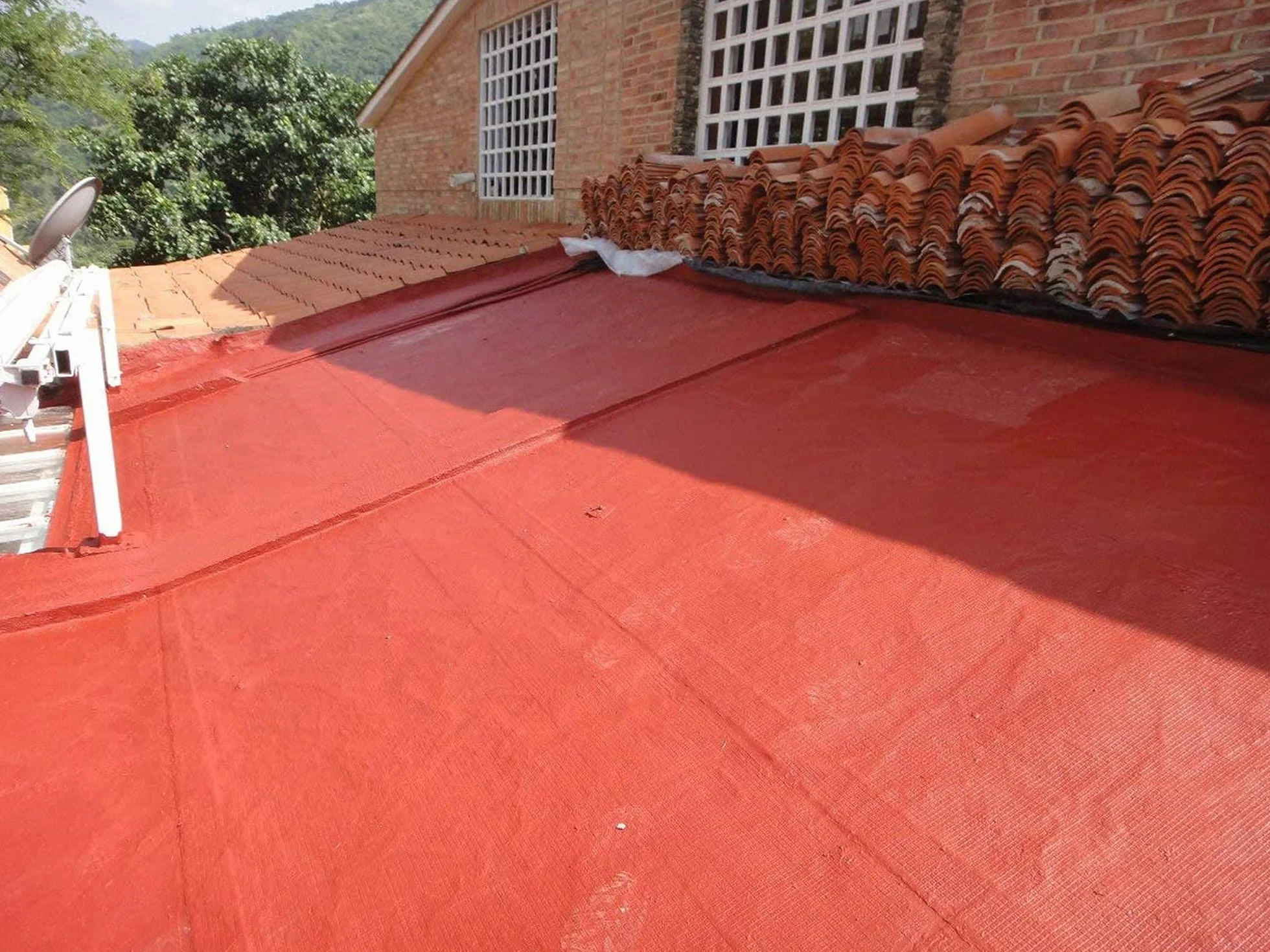 Tecno Prodist IMPER FIBRE de (2,5 Kg, Rouge) Revêtement élastique imperméabilisant avec fibres incorporées - Caoutchouc anti-goutte pour terrasses et façades