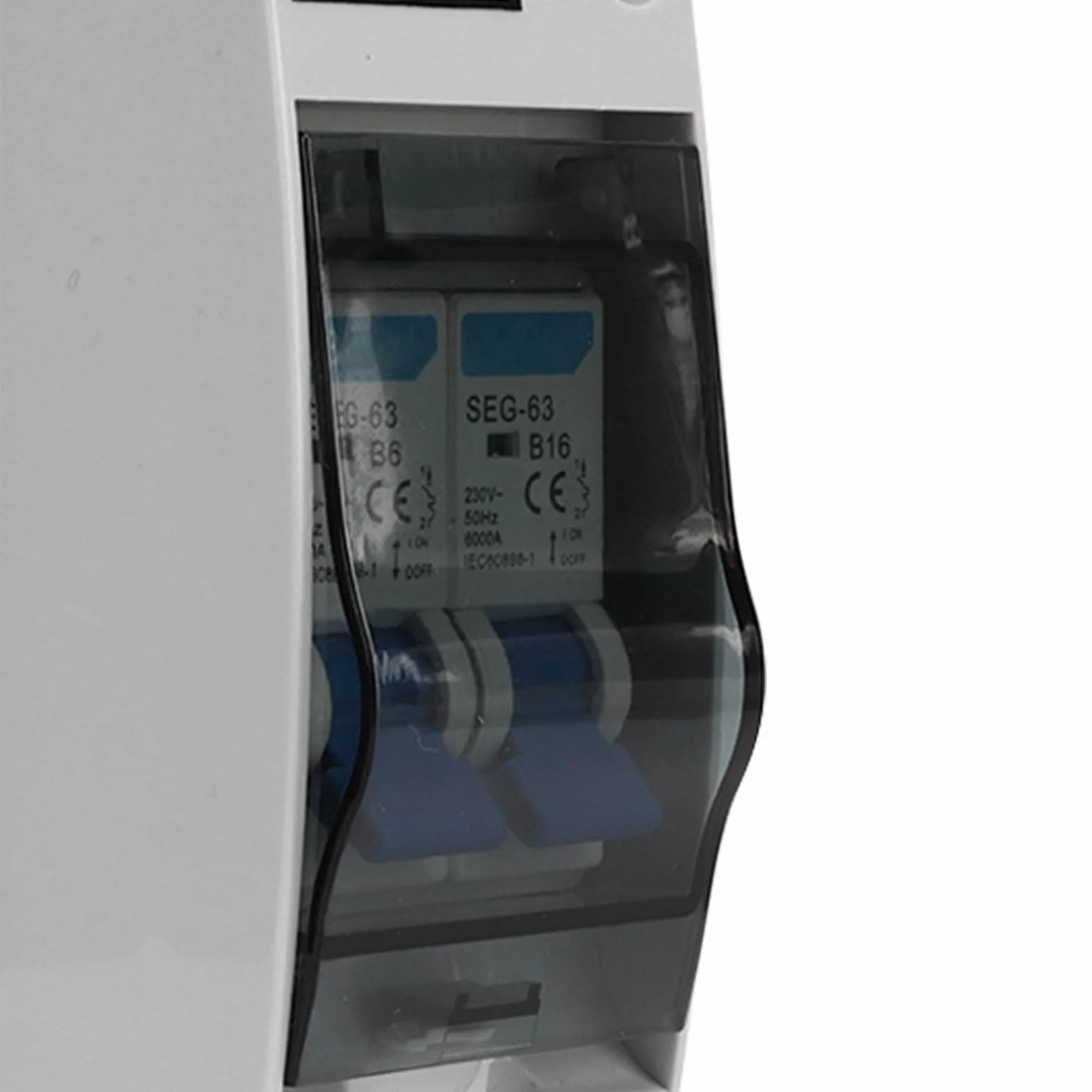Disjoncteur Miniature MCB à 2 Pôles, Boîte de Distribution D'énergie 230V 6A 16A, Coque en Plastique Ignifuge 6000A, capacité de Rupture élevée