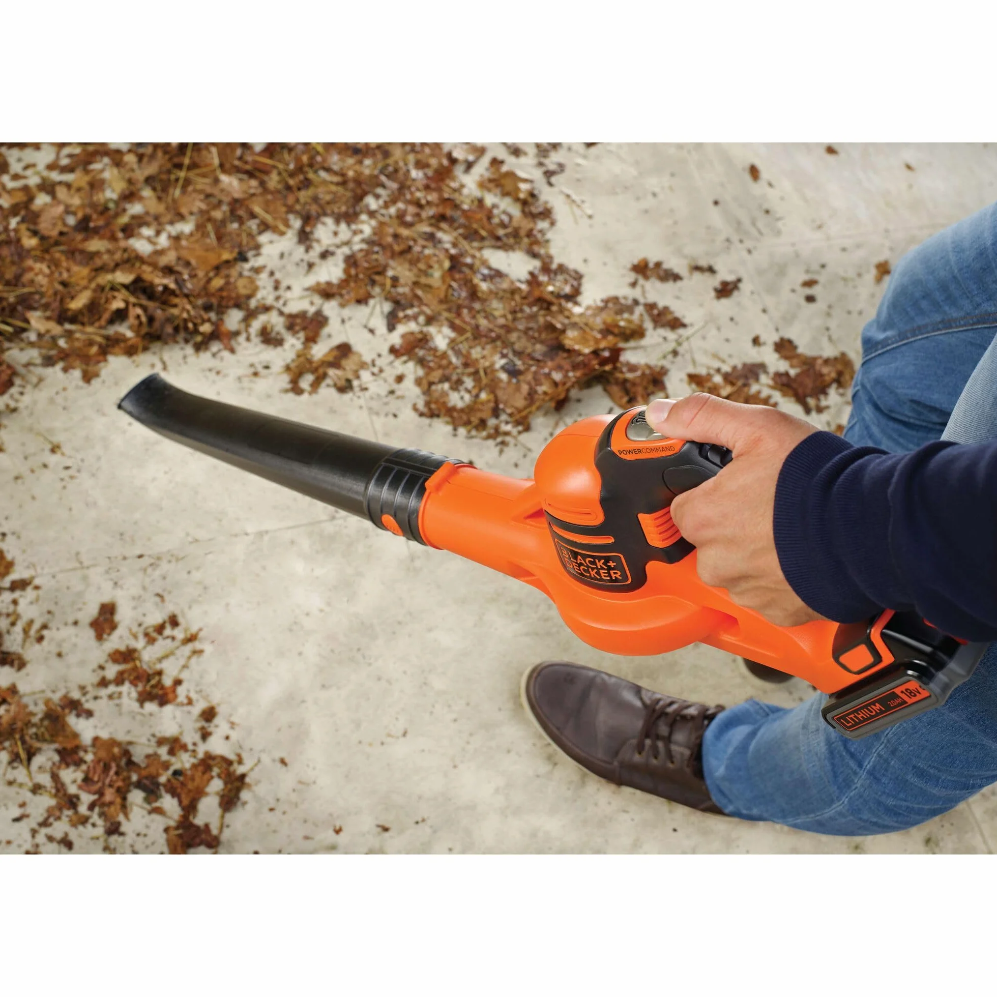 BLACK+DECKER GWC1820PCB-XJ Souffleur à feuilles 18 V 209 km/h sans batterie