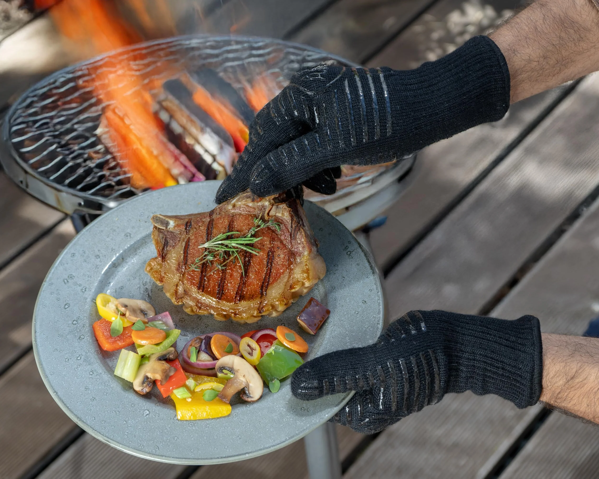 Gants de Cuisine résistants à la Chaleur 500 °C, Extra Longs, Ignifuges, Taille M, Noir, Aramide