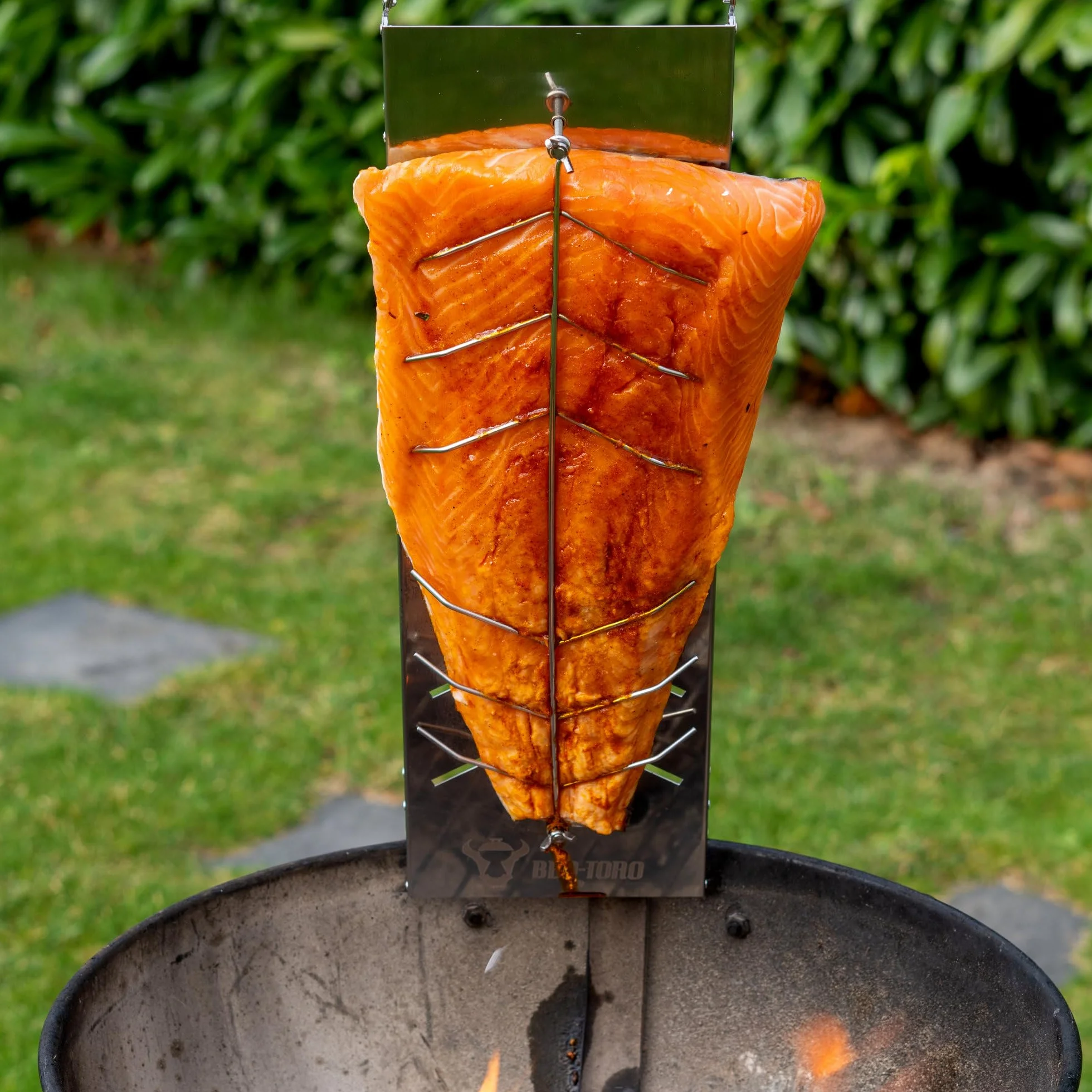 BBQ-TORO Lot de 4 Planches à Saumon en Acier Inoxydable pour Fumage et Grillades avec Inclinaison réglable