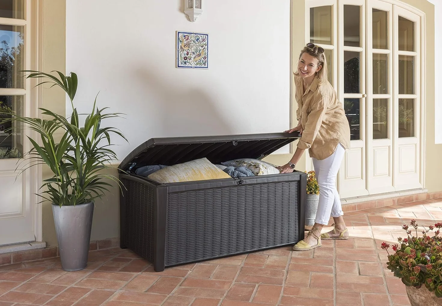 Keter BORNEO Coffre de rangement extérieur 416 litres Marron