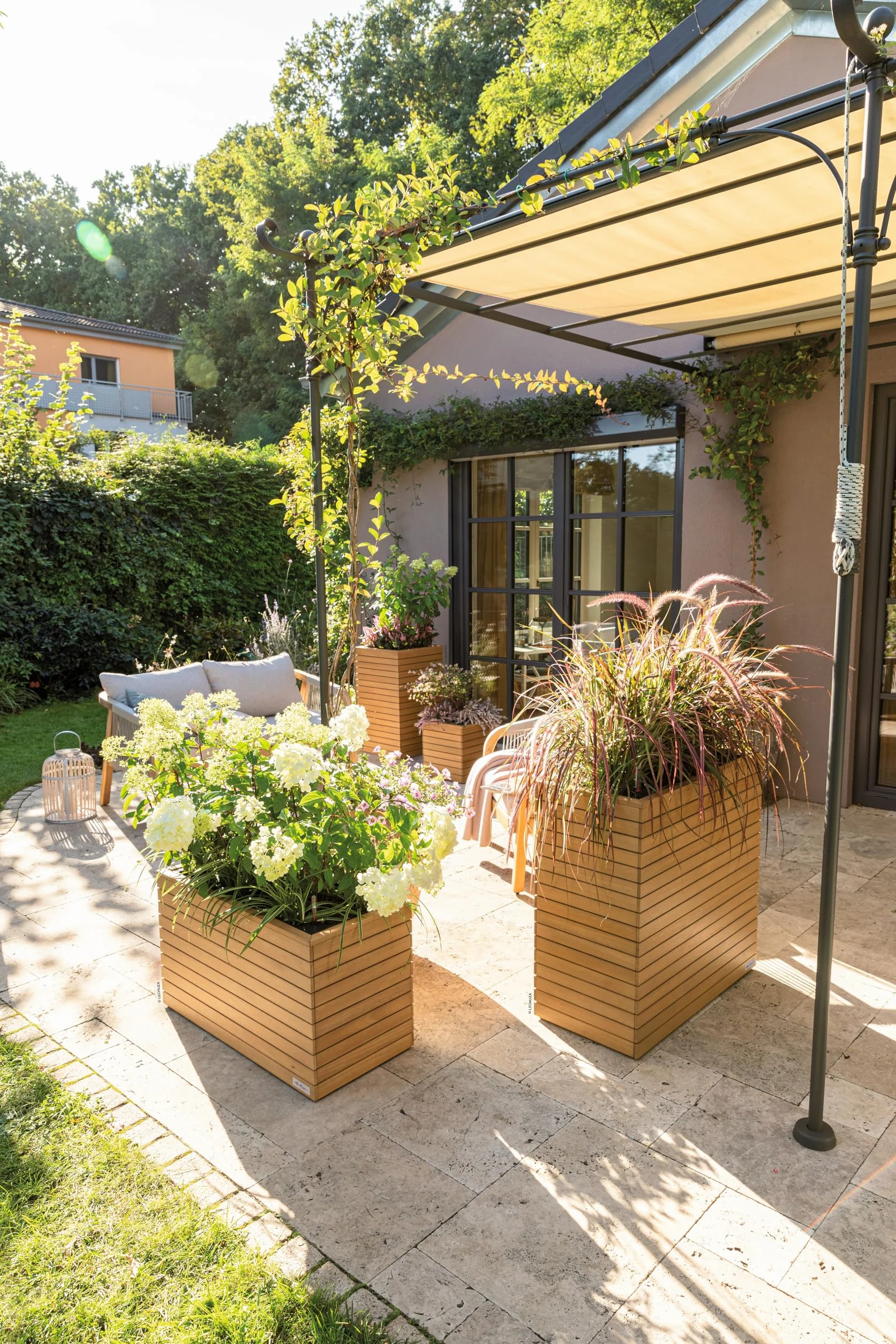 Lechuza Palo 16775 Jardinière en Bois d'eucalyptus Naturel 78,5 x 37 x 77 cm avec Système d'arrosage