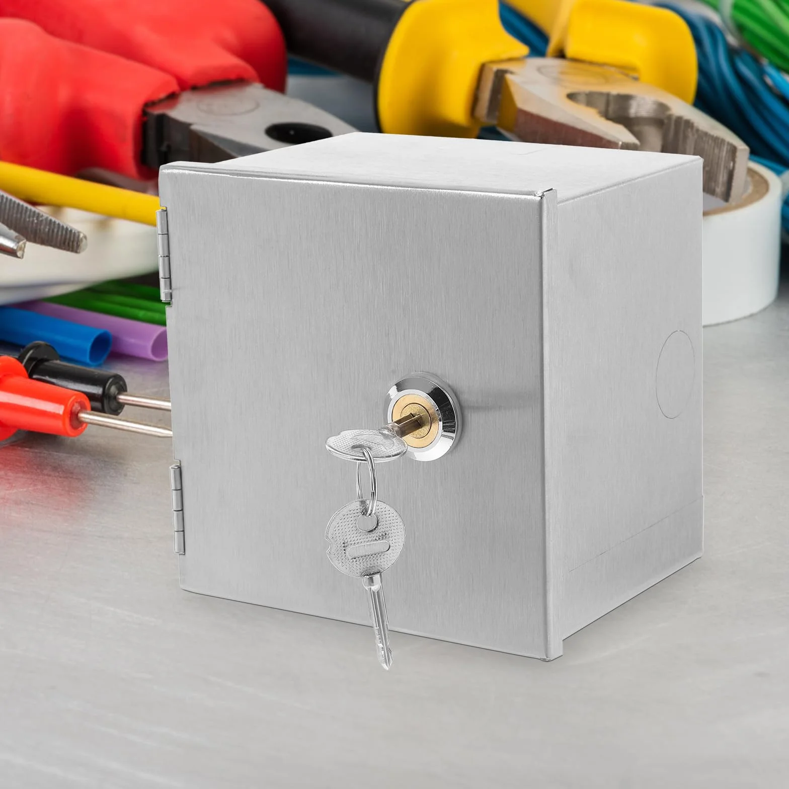 UKCOCO Boîtier de Prise Étanche avec Serrure : Boîtier de Prise en Acier Inoxydable de Type 86, de Mural Extérieur, Couvercle de Panneau de pour Usage Industriel, Commercial Et Résidentiel.
