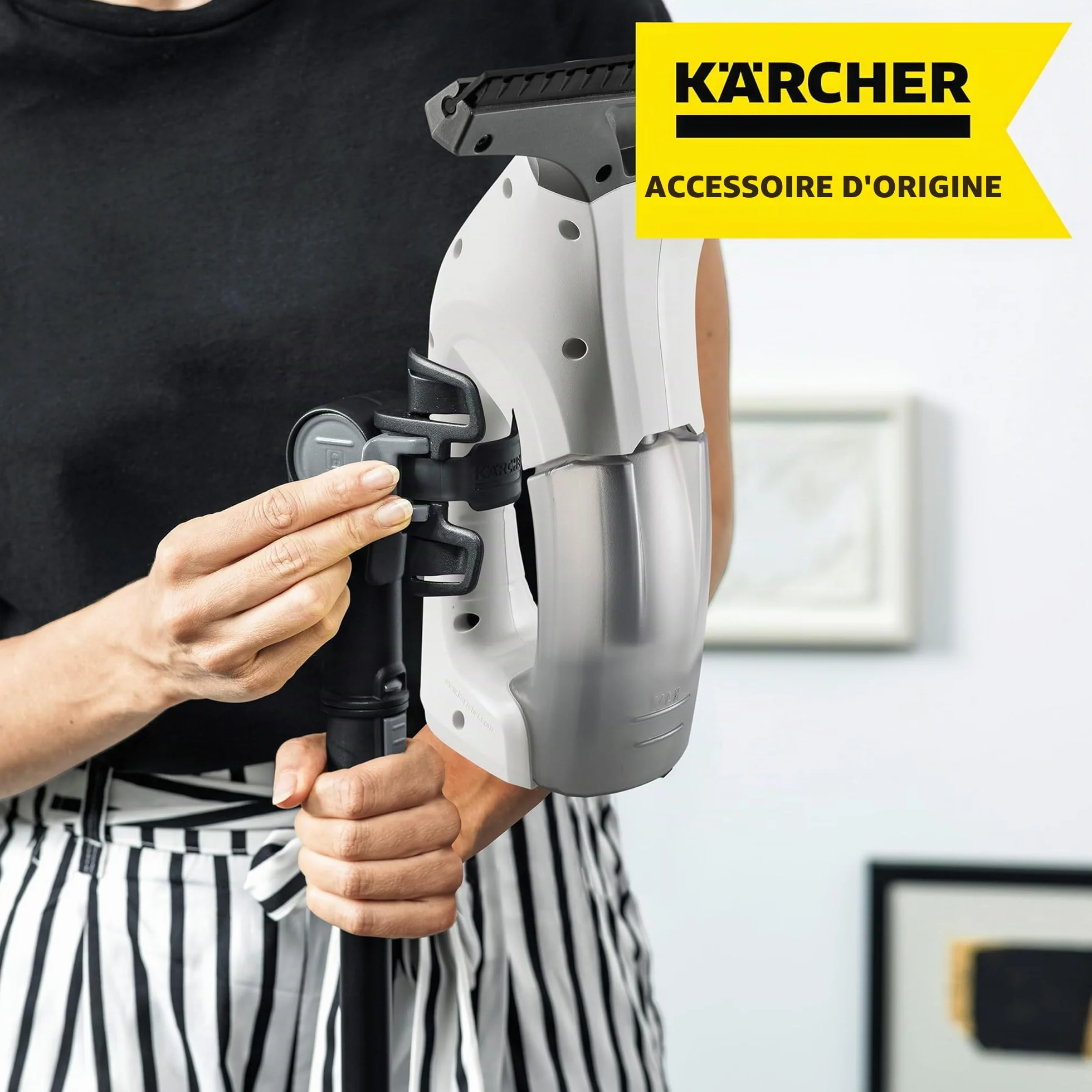 Kärcher Kit d'extension (pour tous les Kärcher WV et KV 4, extensible de 0,6 à 1,5 mètres, lot de 2 barres télescopiques, pour atteindre facilement les surfaces de fenêtre surélevées)., Taille unique