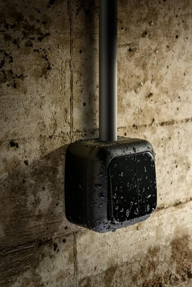 Double Va et Vient étanche noir