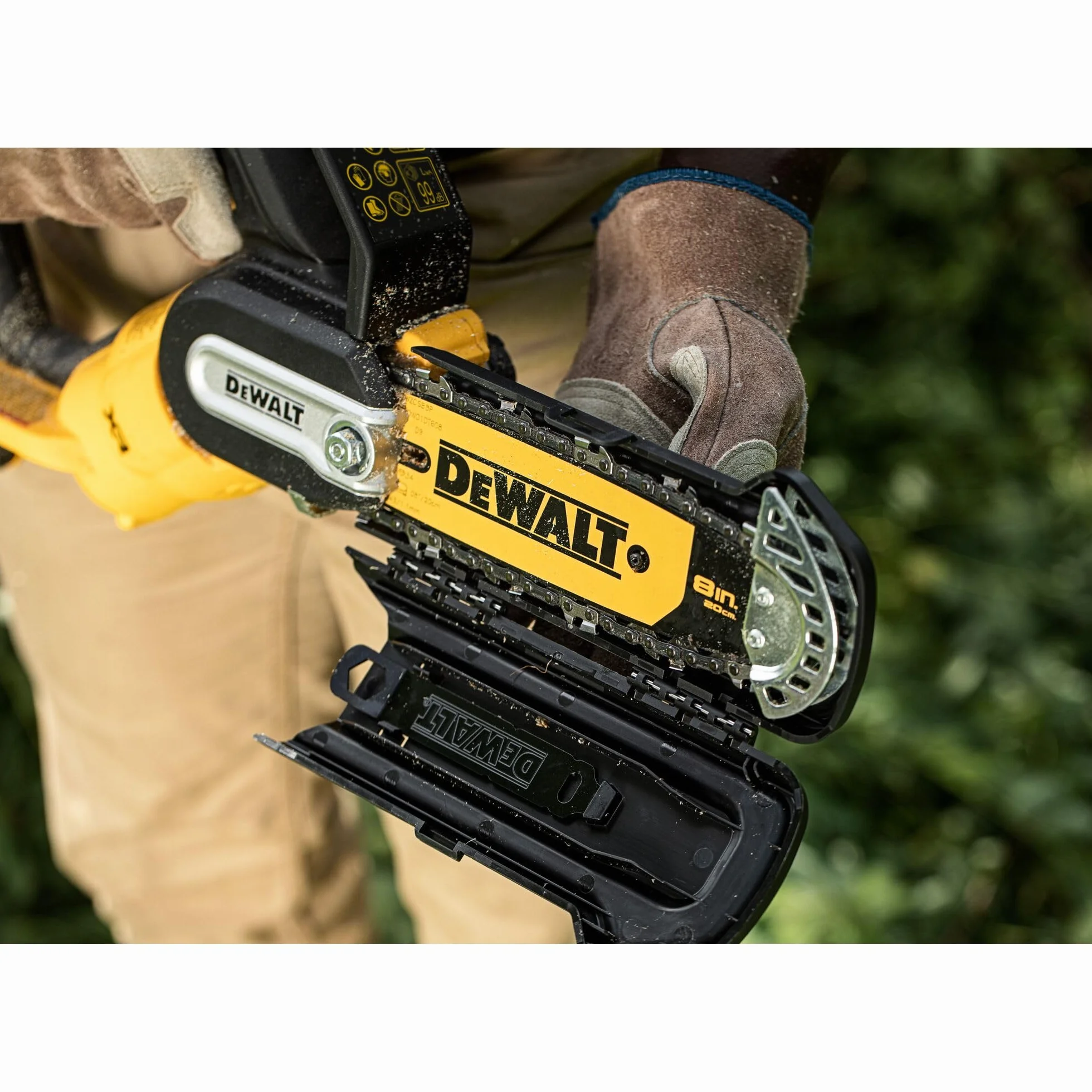 DEWALT- Tronçonneuse élagueuse XR 18V 20cm, Outil seul, DCMPS520N-XJ