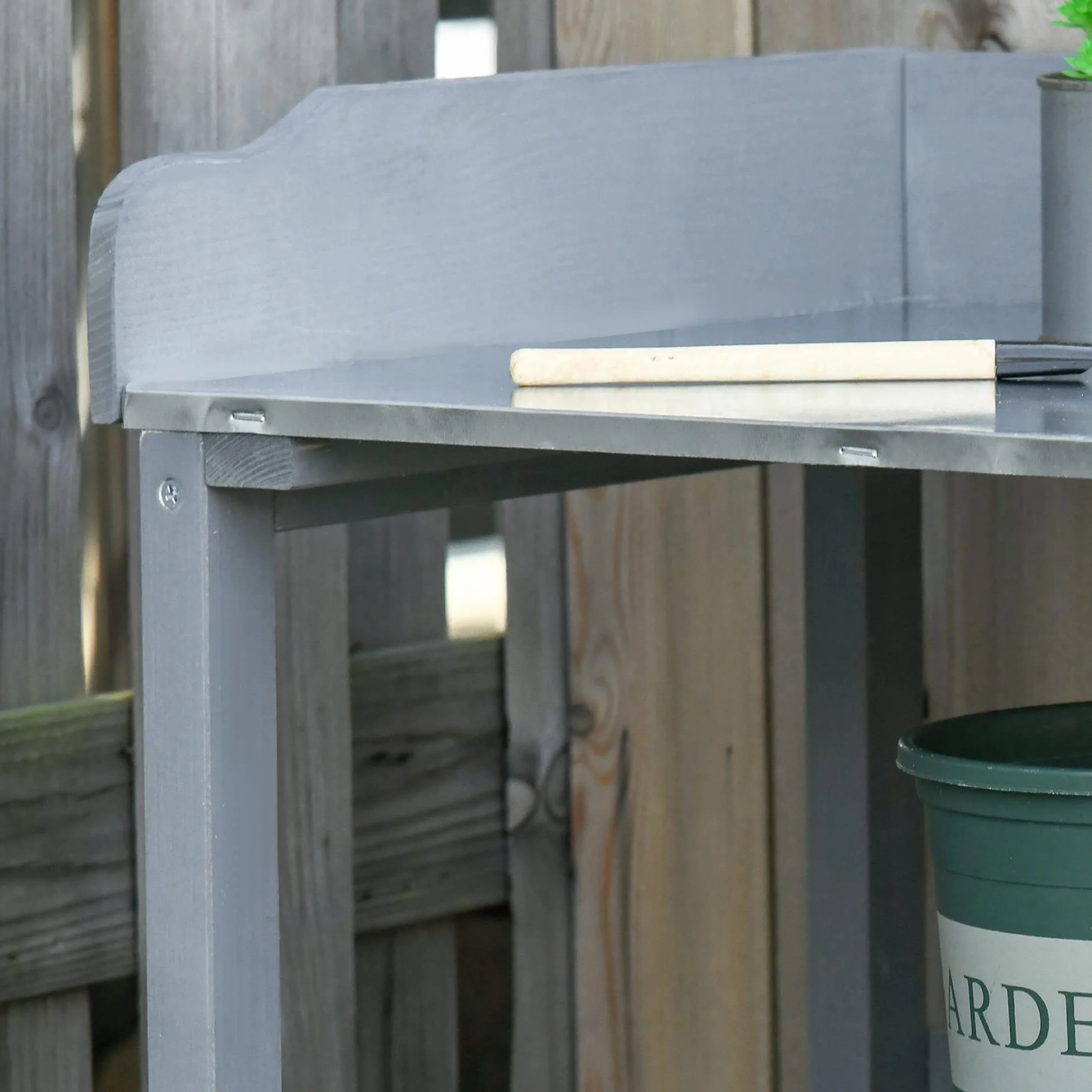 Outsunny Table de jardinage en métal et bois gris 76 x 37 x 89 cm