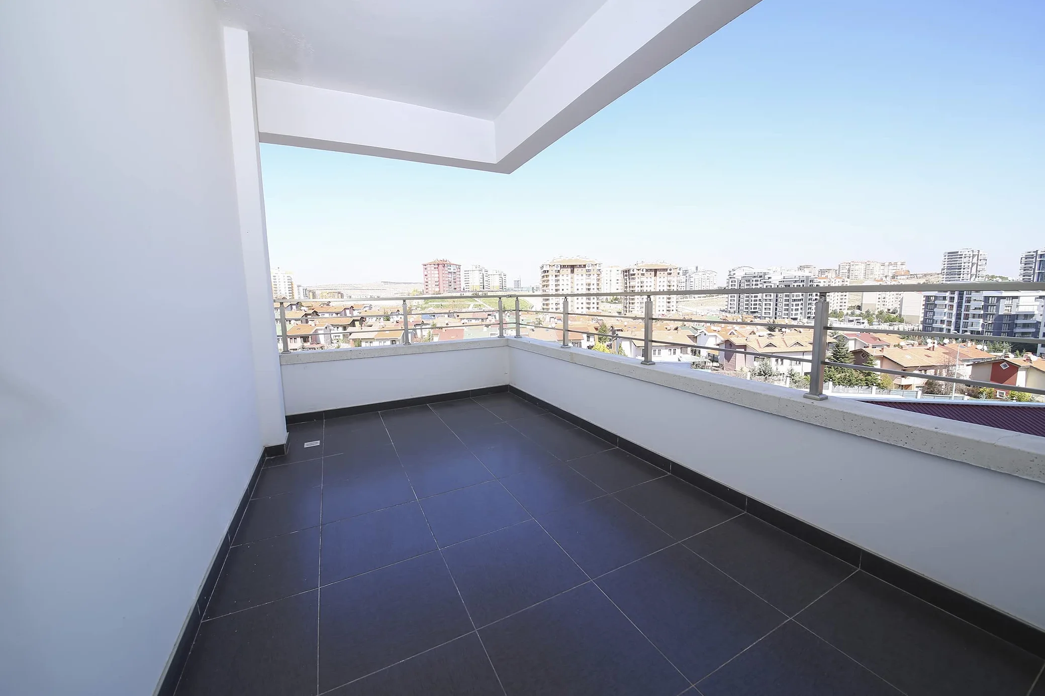 Peinture résine époxy W735 pour balcon terrasse sol béton GRIS anthracite 2,5kg