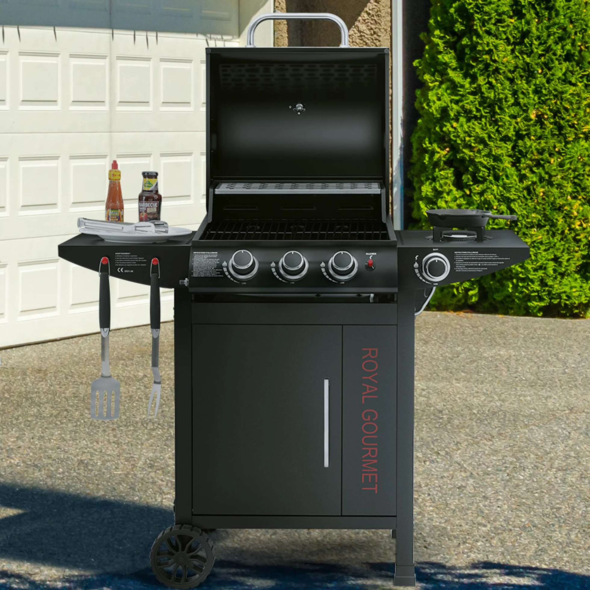 Royal Gourmet Barbecue Gaz 3+1 Brûleurs Acier Inoxydable Gril sur Chariot 11,5 KW avec Tablette Thermomètre Noir