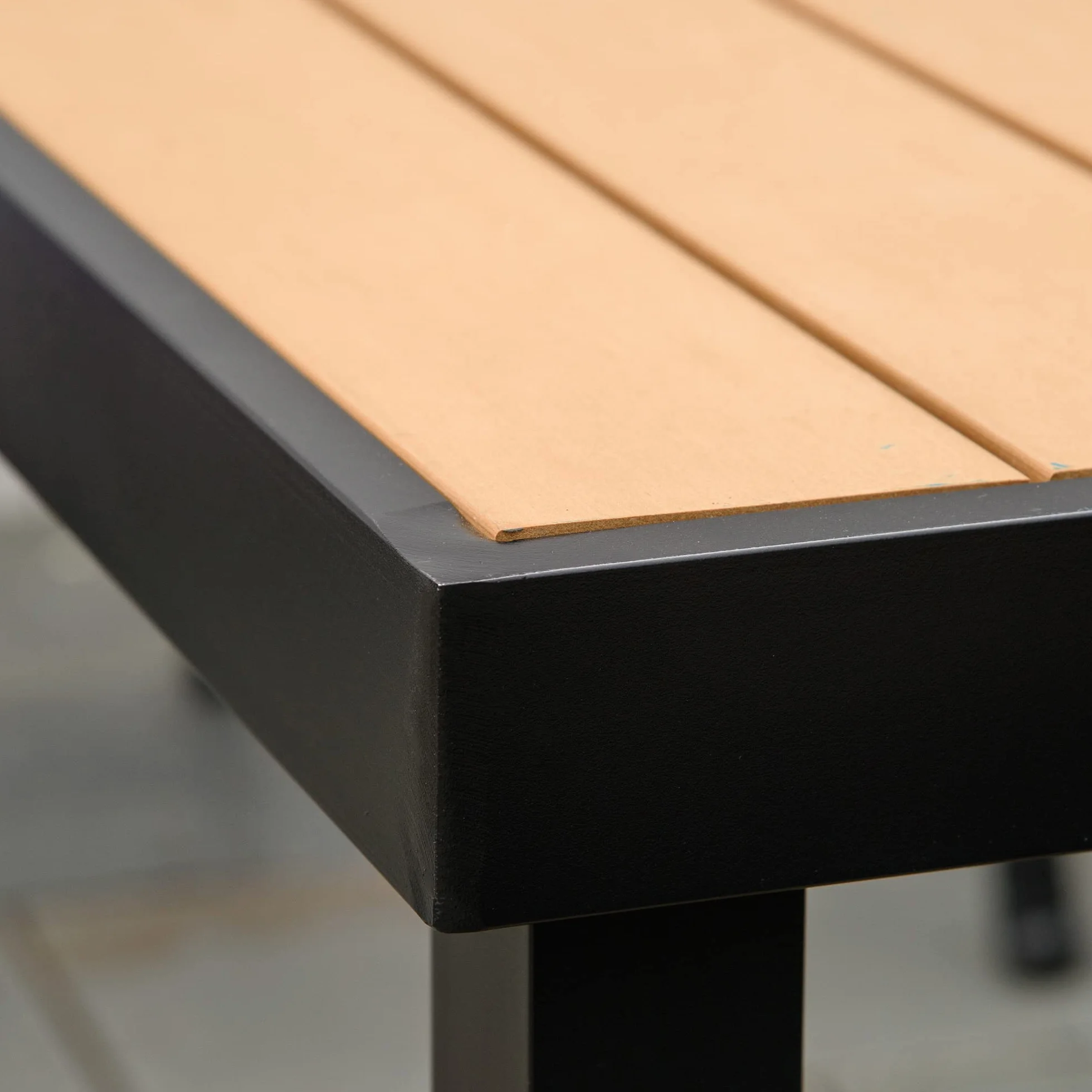 Outsunny Table à Manger de Jardin en Aluminium 140 x 90 x 74 cm Bois Naturel