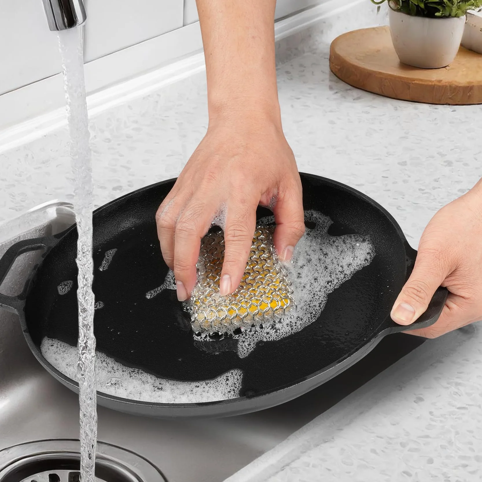 Kit de nettoyage pour poêle et plaque en fonte onlyfire - grattoir plancha INOX professionnel, éponge maille INOX, éponges nettoyantes et poignée