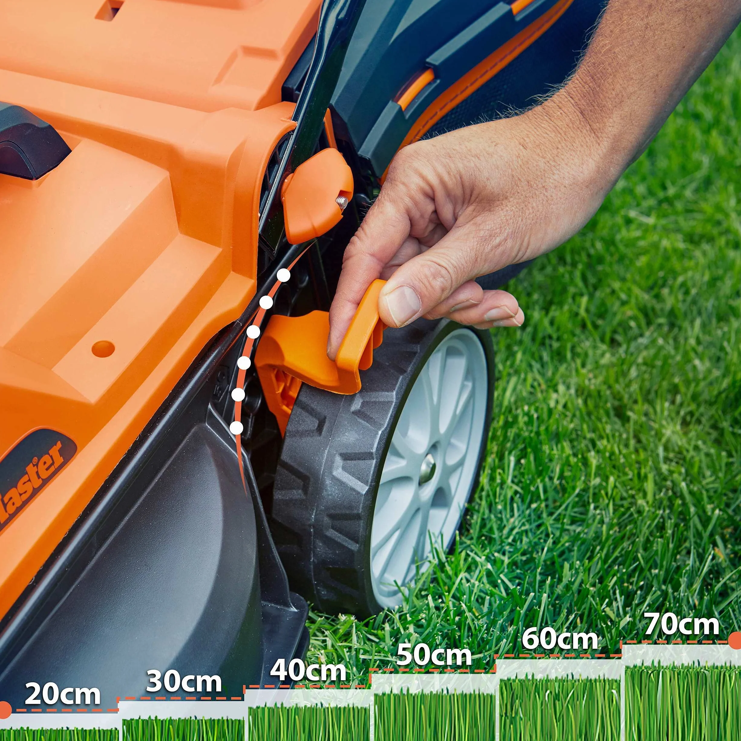 LawnMaster CLMF2434G Tondeuse à Gazon sans Fil 24V Max 34cm 2x4.0Ah Batterie
