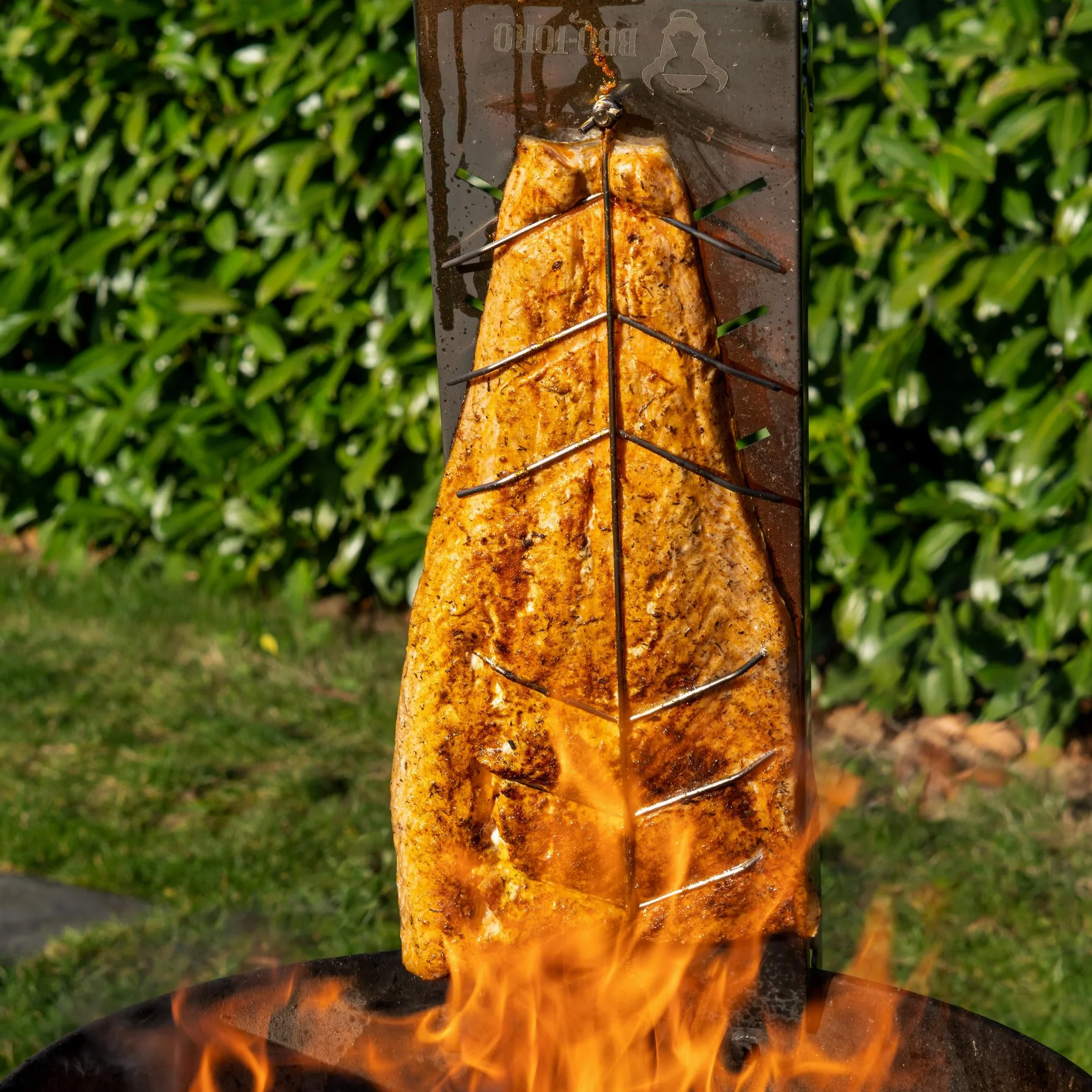 BBQ-TORO Lot de 4 Planches à Saumon en Acier Inoxydable pour Fumage et Grillades avec Inclinaison réglable