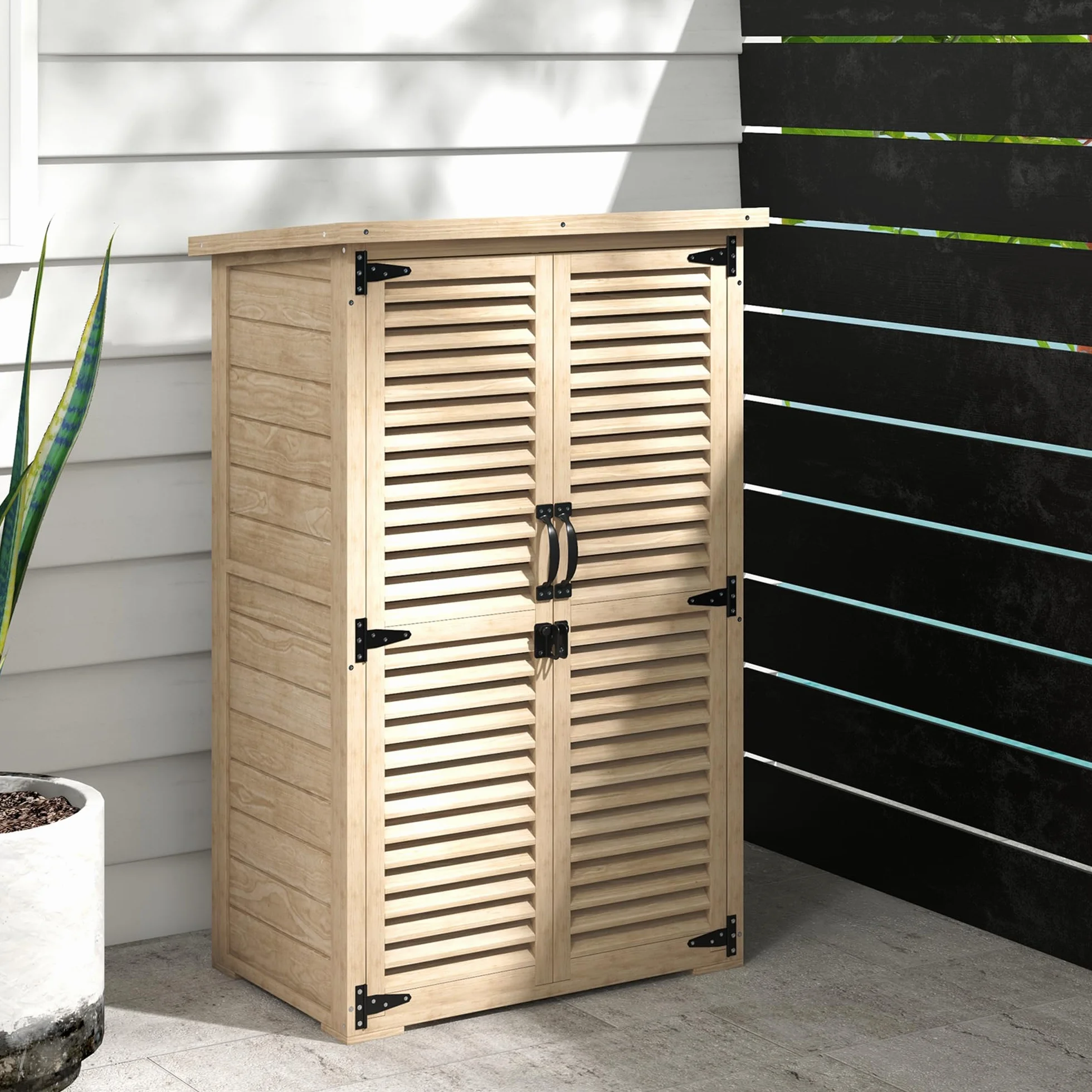 Outsunny Armoire de Jardin Bois Toit bitumé 2 étagères Portes persiennes verrouillable 75x50x118