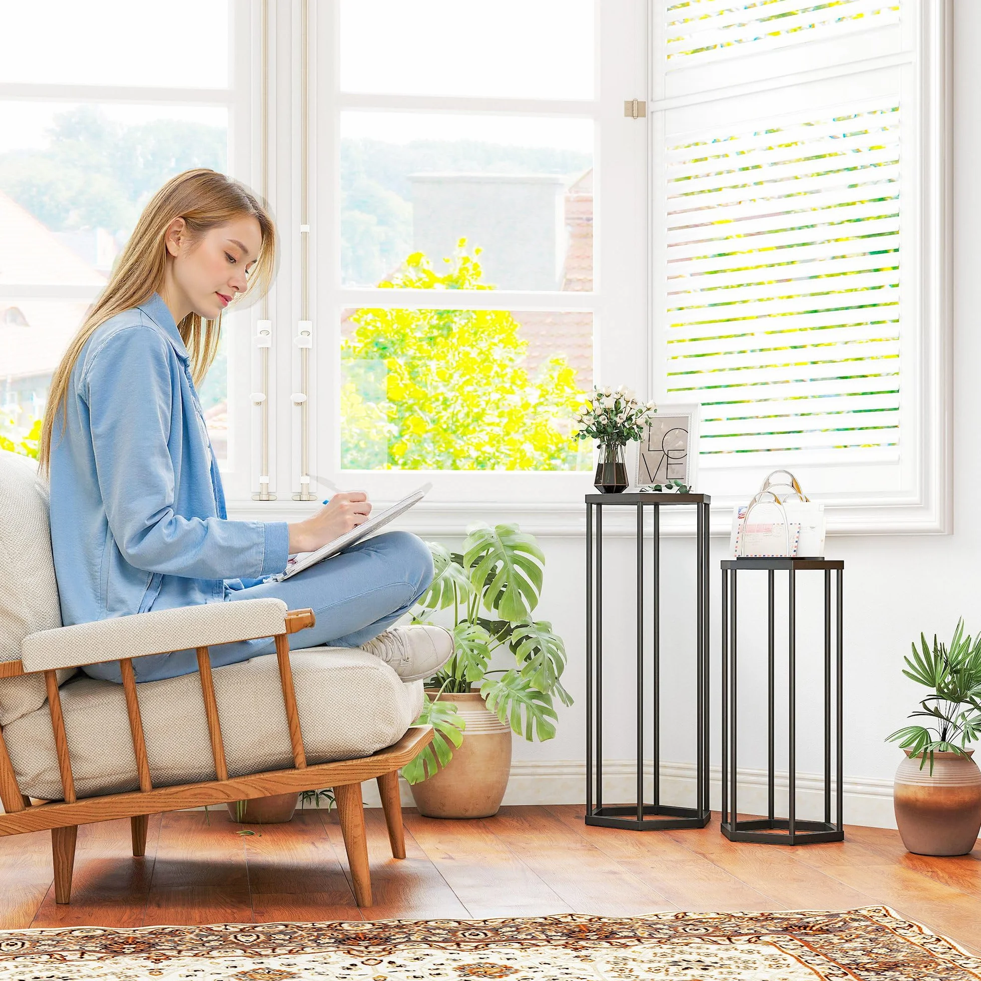 Outsunny Lot de 2 supports pour plantes hexagonal en métal noir, porte-plante haut intérieur extérieur