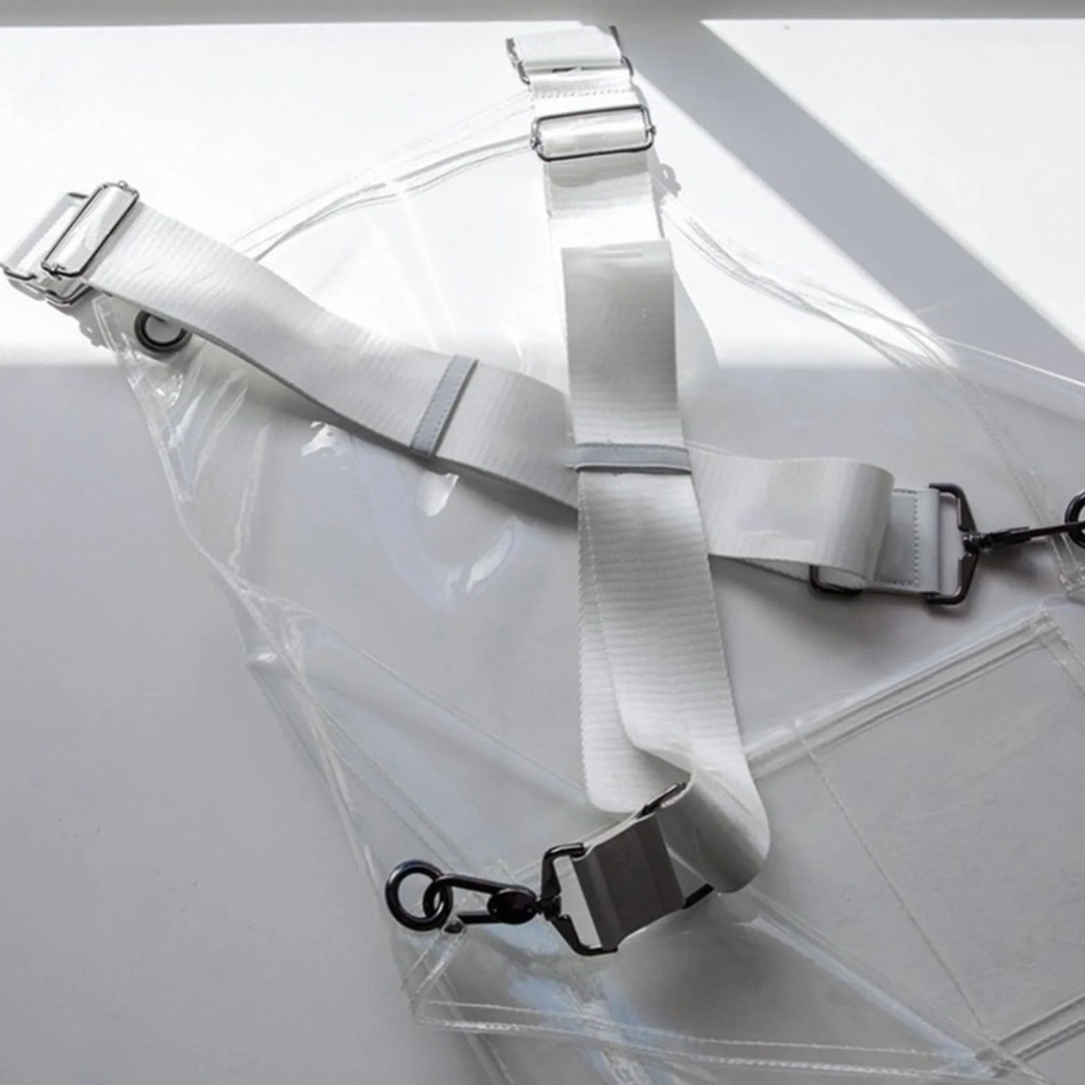 Tablier transparent imperméable résistant à l'huile pour coiffure cuisine réglable