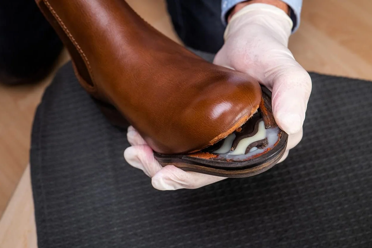 Pattex Kraftkleber Classic Colle à chaussures - Colle extrêmement forte pour une résistance maximale - Colle universelle - Colle haute résistance à la chaleur (1 x 100 g)
