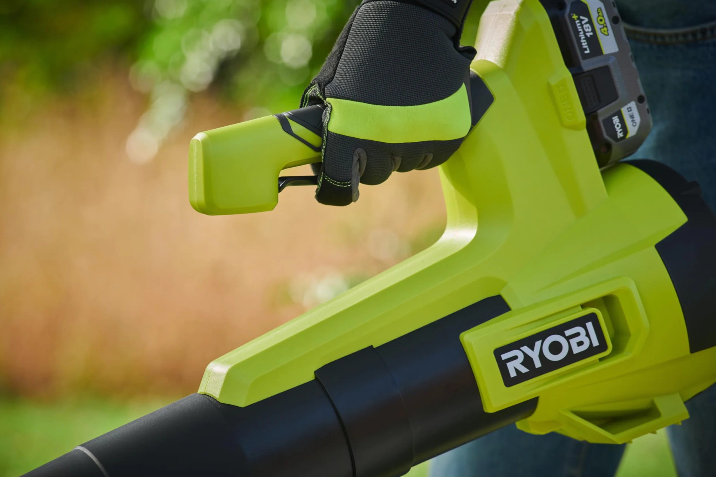 RYOBI Souffleur Turbo Jet 18V 160 km/h sans Batterie ni Chargeur RY18BLB-0