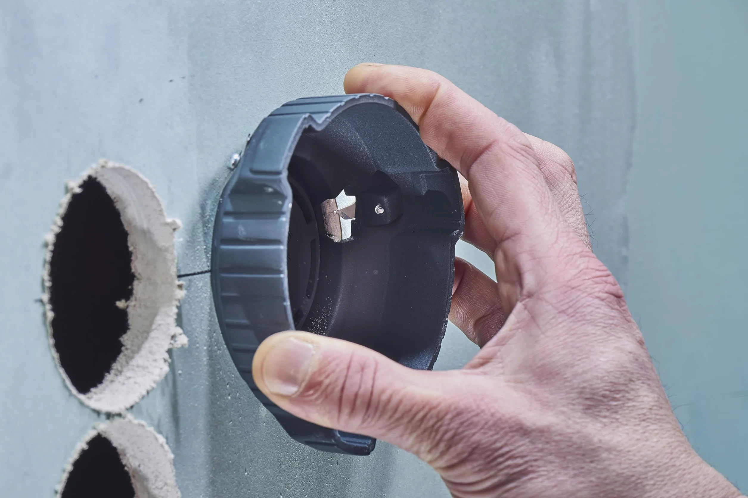 wolfcraft Fraisoir d'affleurage pour plaques de plâtre, Ø 68 mm I 5892000 I Pour l'installation affleurante de boîtes d’encastrement