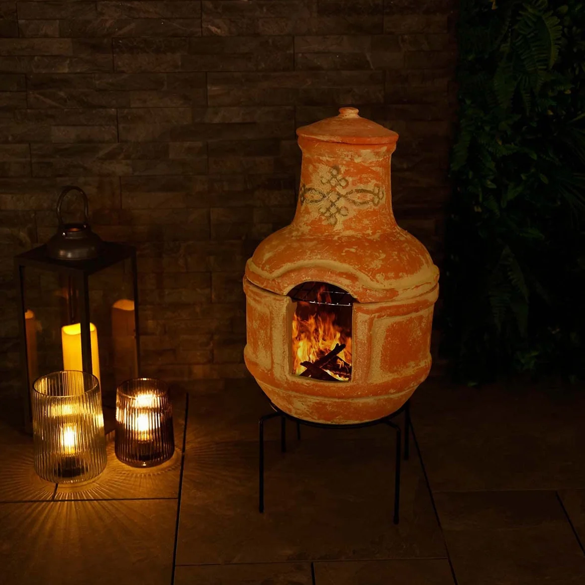 CHARLES BENTLEY Cheminée mexicaine en argile terracotta avec grille BBQ 75x35cm