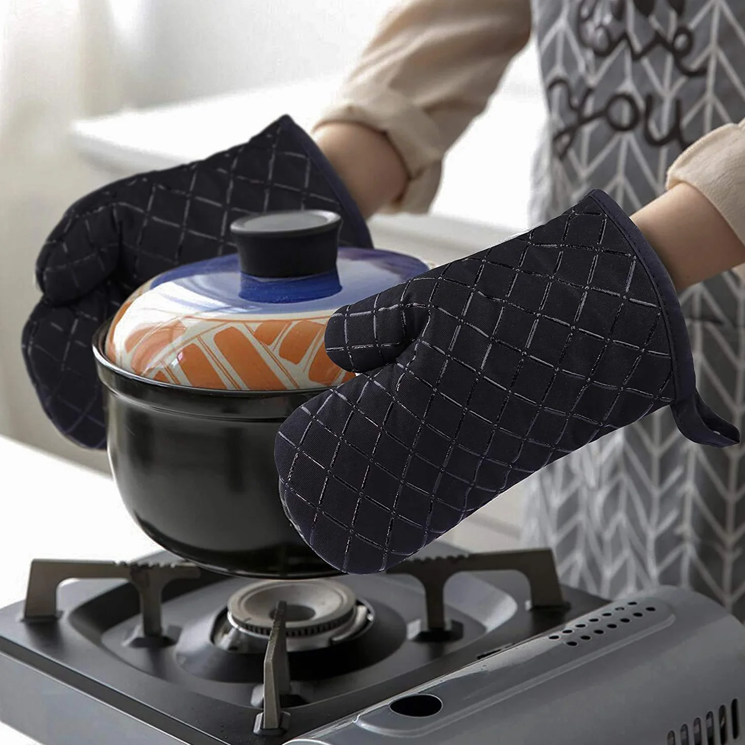 Comius Sharp Gant de Cuisine Antidérapant 1 Paire Chaleur Résistants Coton Maniques Gants pour Cuisiner Barbecue Grill Cuisson Noir