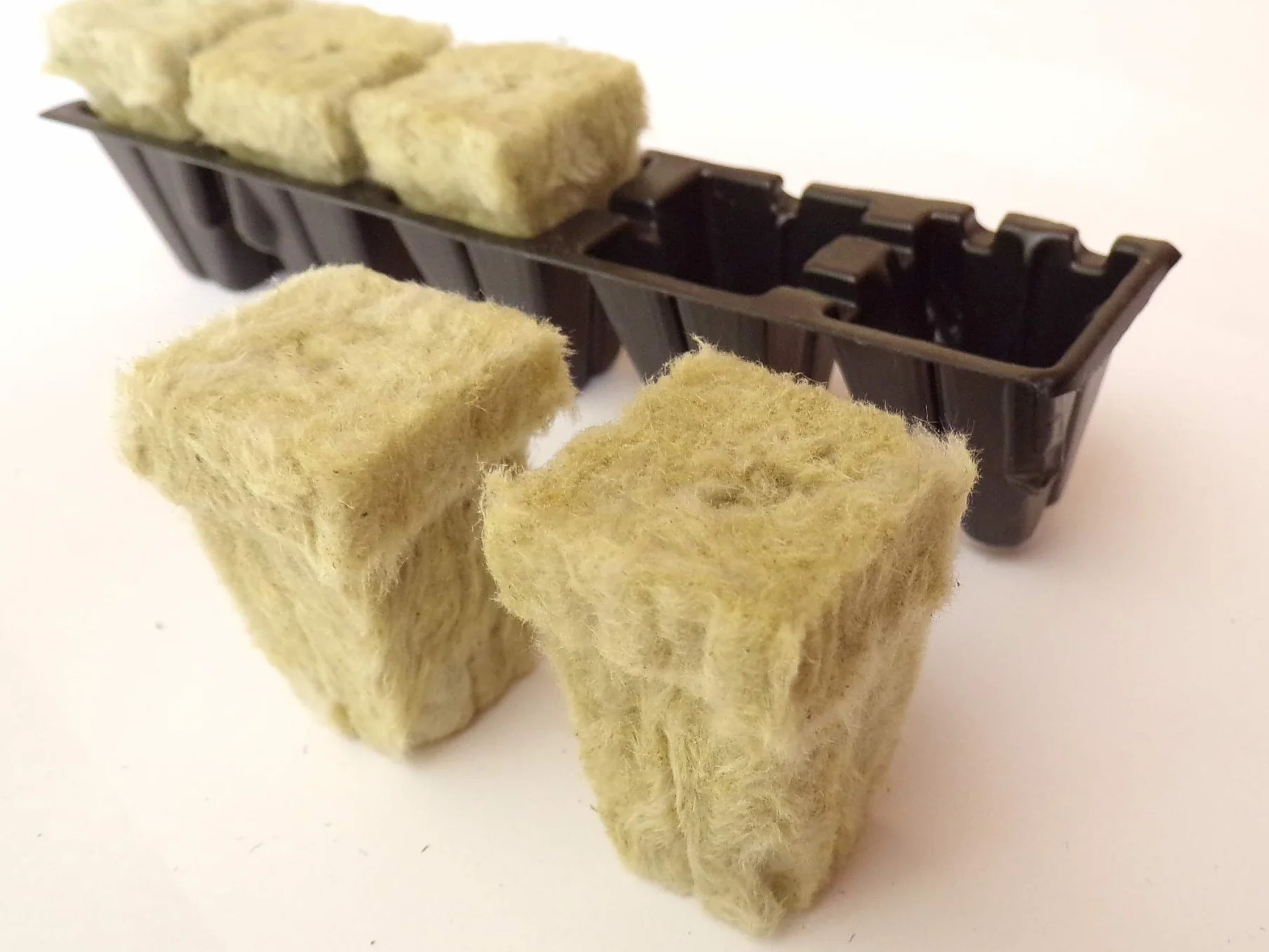 Bouchon de Laine de Roche SEM30 2,5x2,5x4,0 (x10) Rock Wool Plug