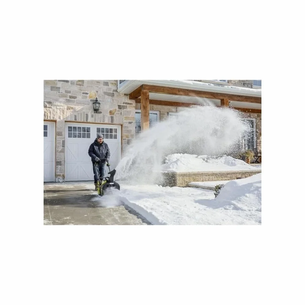 RYOBI Déneigeuse 36V Brushless 45 cm 25 cm 8m 1 Batterie 4,0 Ah Chargeur