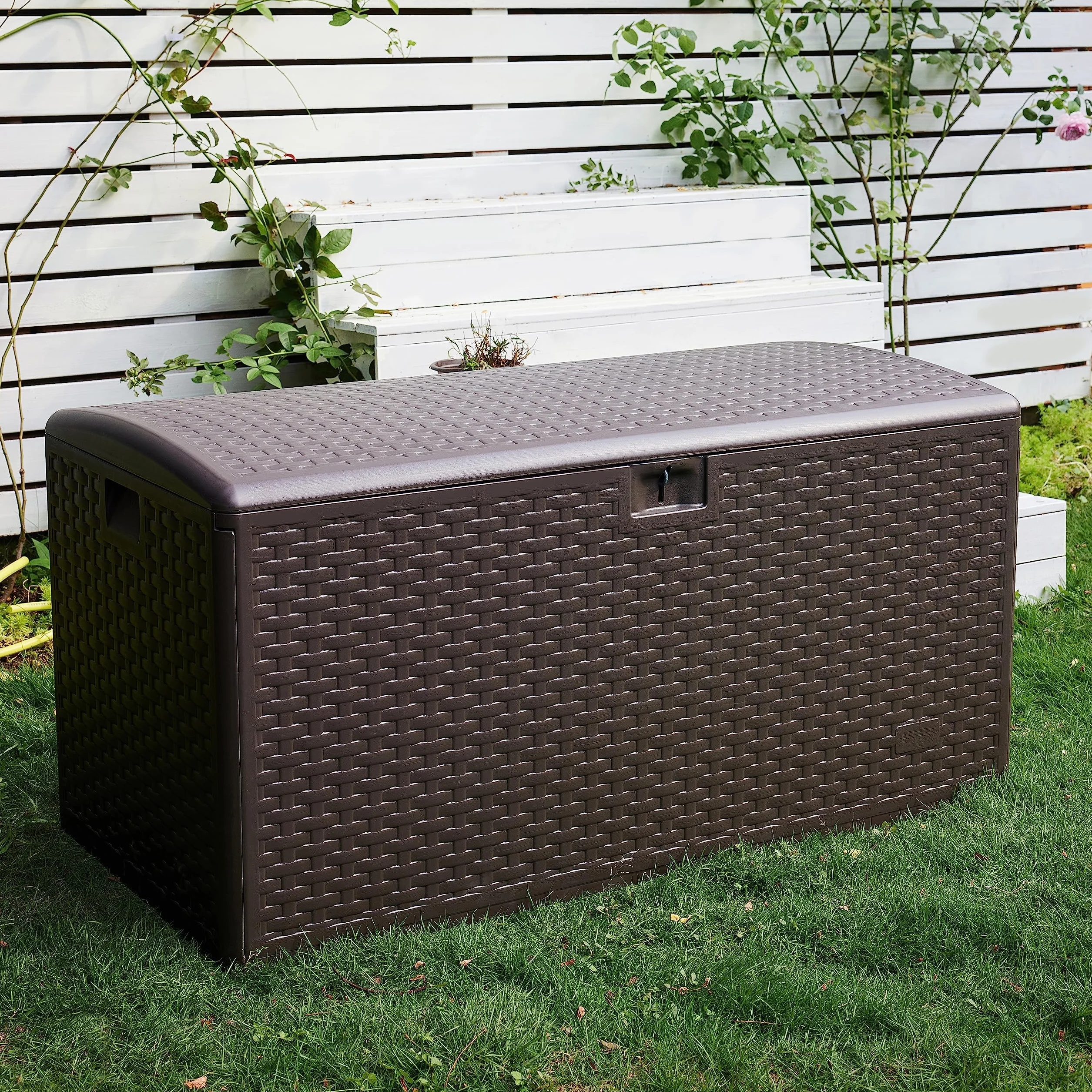 Amazon Basics Coffre de rangement 375 L Marron