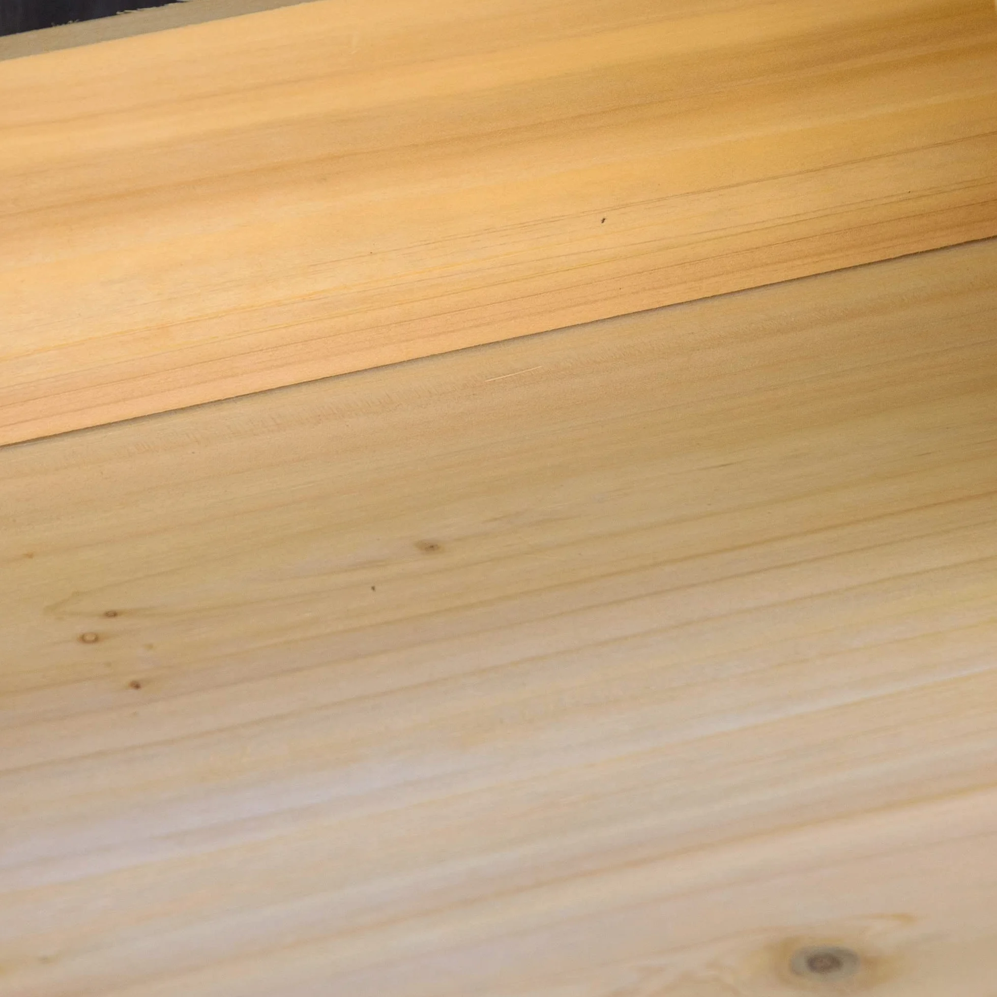 Outsunny Table de rempotage Acier galvanisé Bois Sapin pré-huilé 2 étagères Plateau avec Rebord