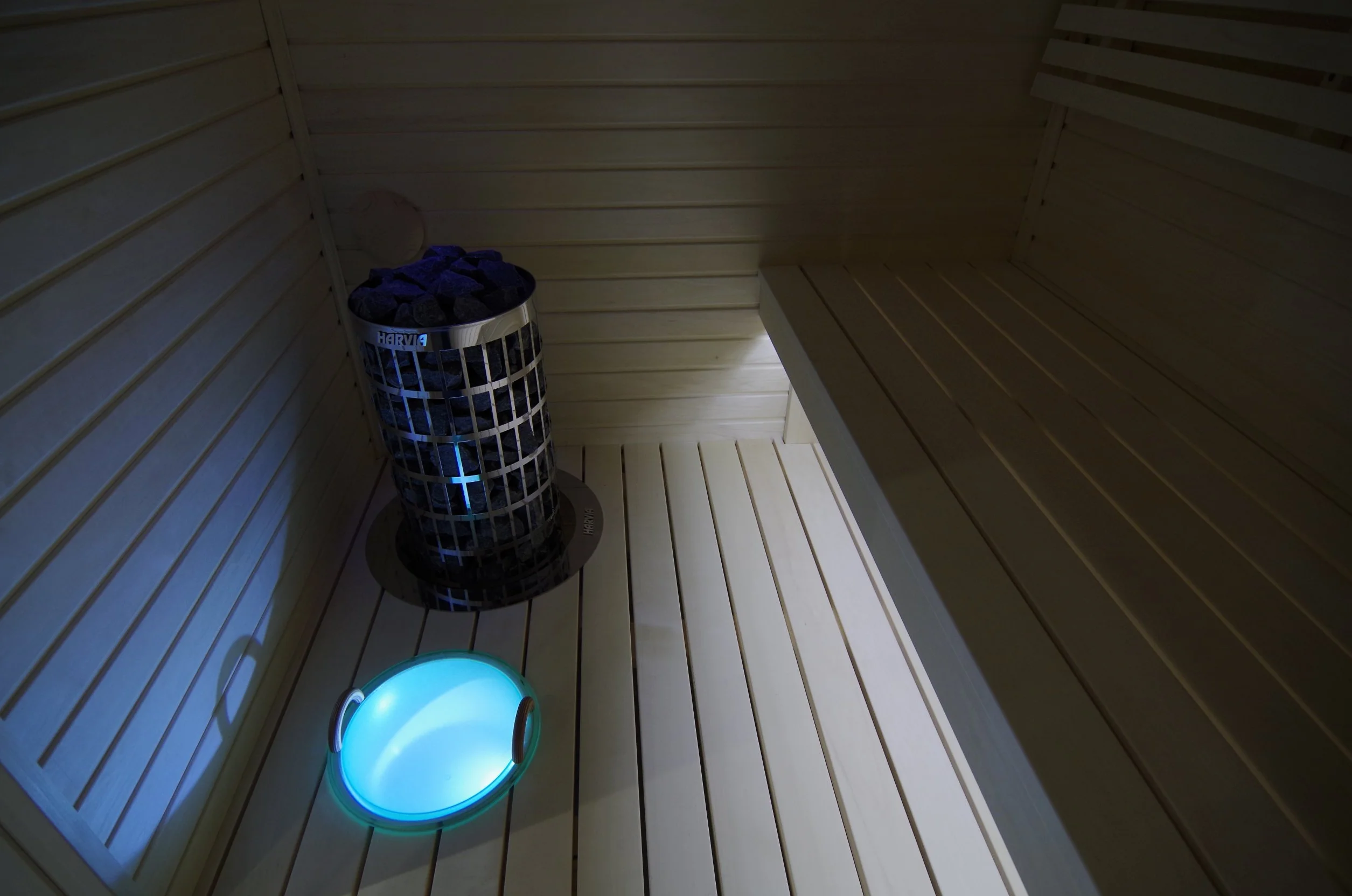 Harvia Sauna Poêle Électrique Cilindro PC70E 6,8 KW Acier Inoxydable, nécessite l'unité de contrôle séparé, Taille de Sauna: 6-10 m³, Tension 400 V 3N; 230V 1N