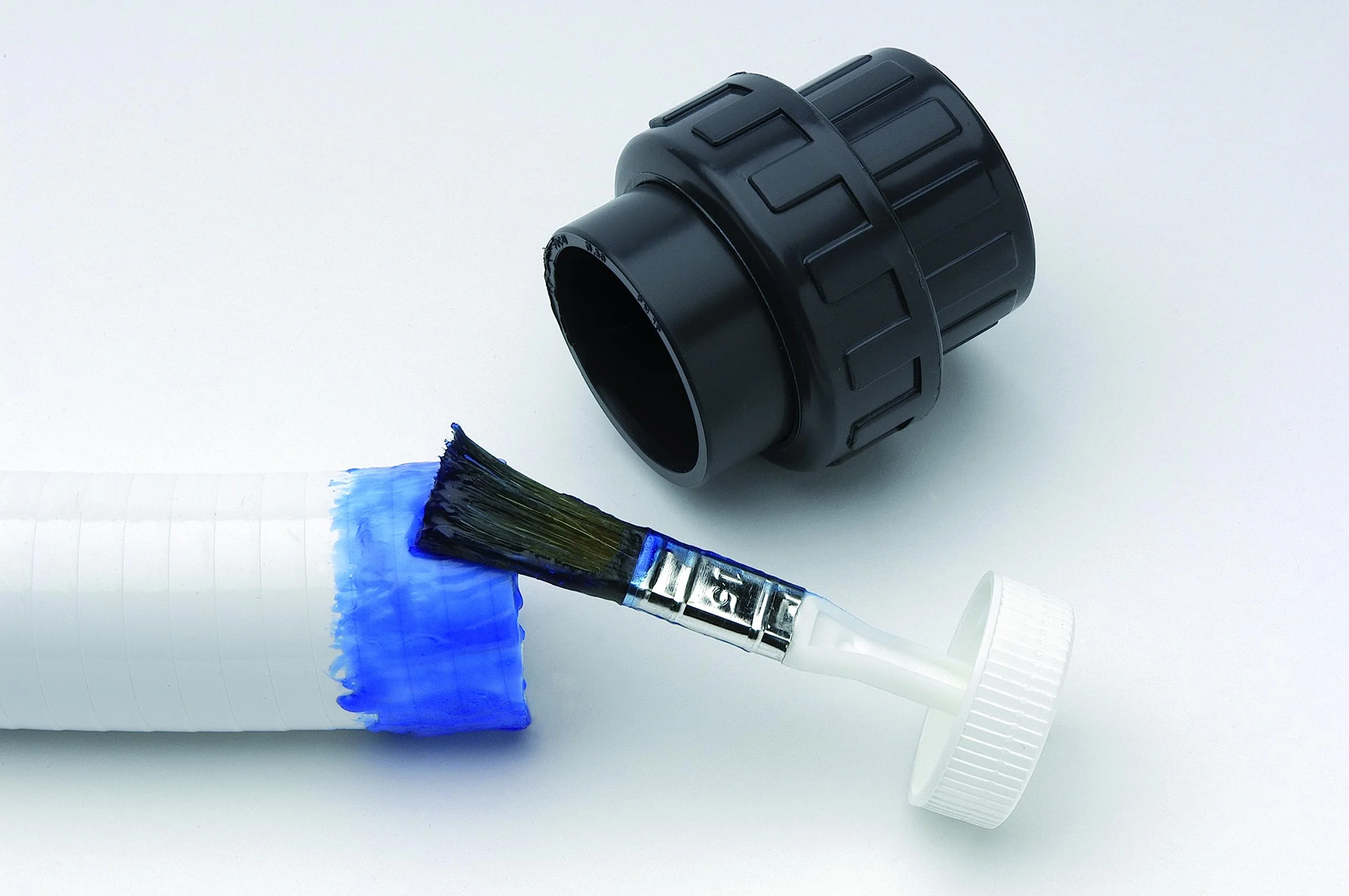 GEB Colle PVC spécial piscine jaccuzzi irrigation Gebsoblue 500ml pour assembler canalisations et raccords en PVC. Sans THF