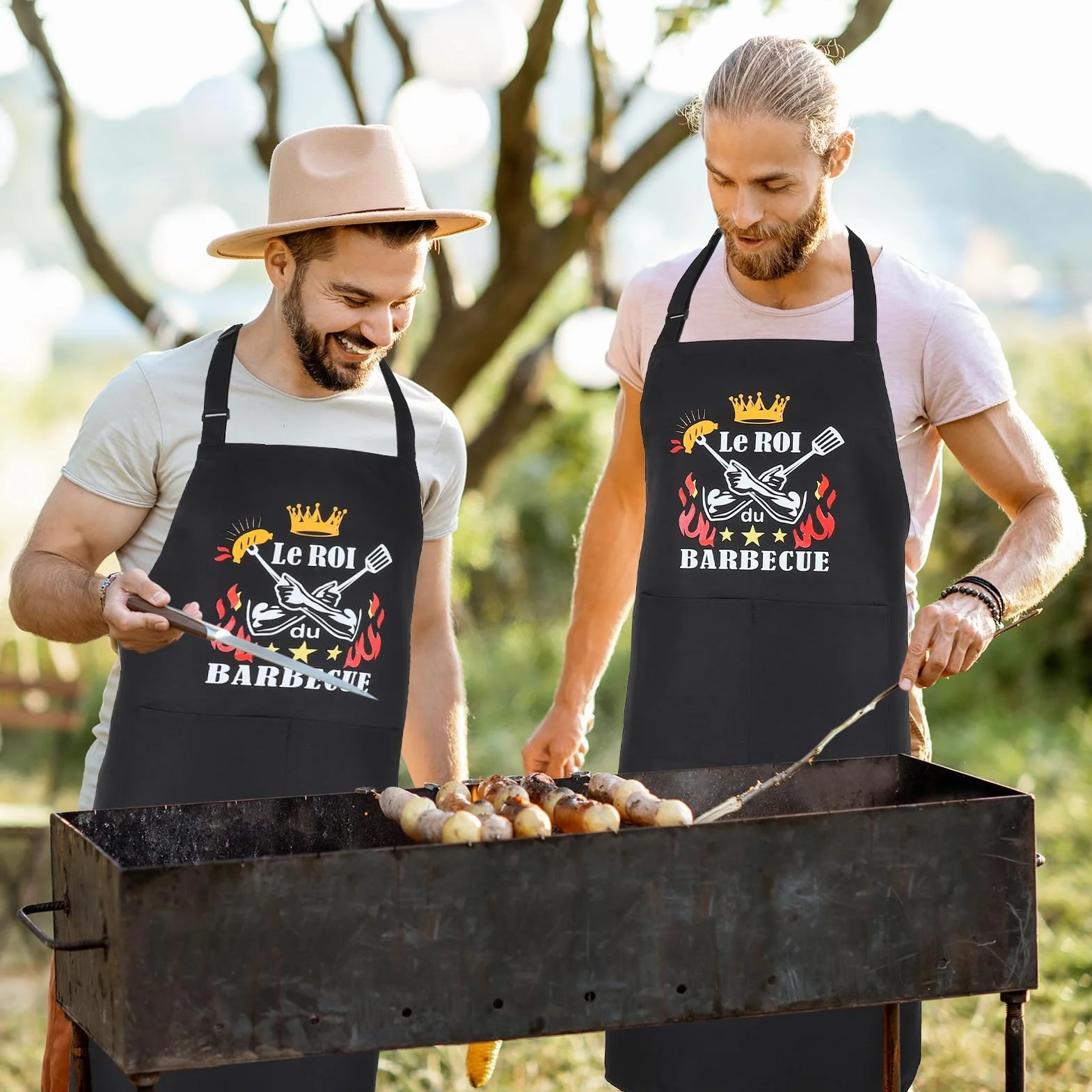 Tablier Barbecue Homme Noir Étanche Réglable pour Cuisine BBQ Fête Pères Anniversaire
