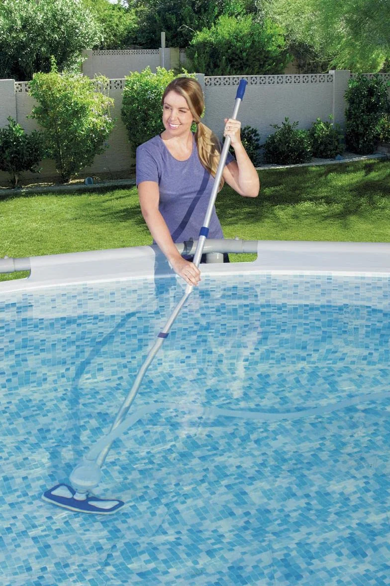 Bestway Kit de Nettoyage pour Piscine, Aspirateur, Épuisette, Tuyau, Manche Alu 4 x 60 cm