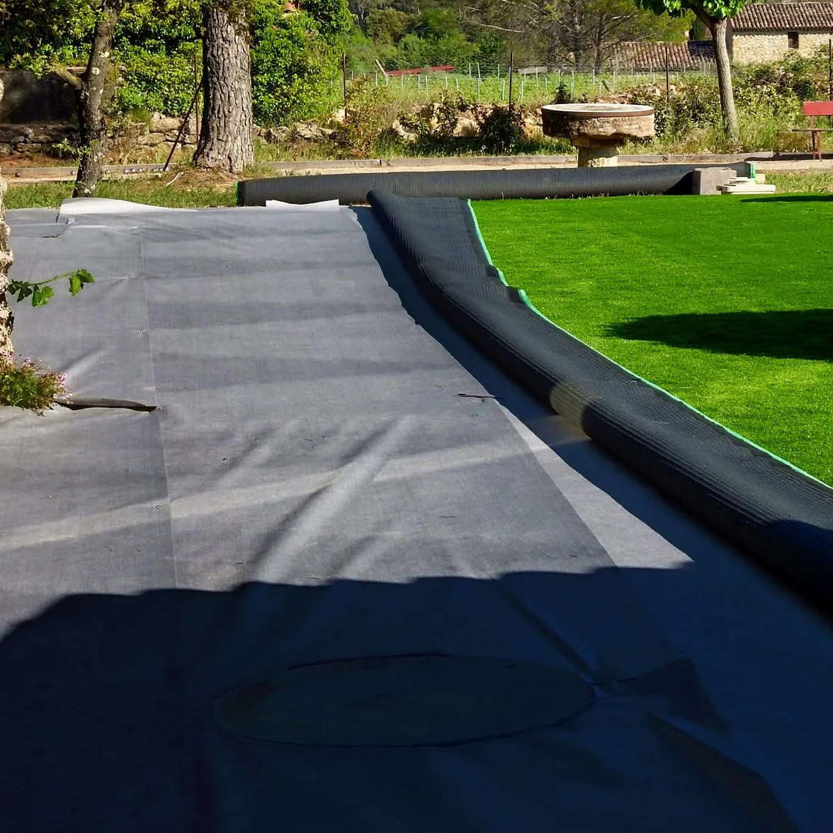 Géotextile 150grs 1.5Mx25ML 37.50M² Ultra Résistant Anti Bambou Jardin
