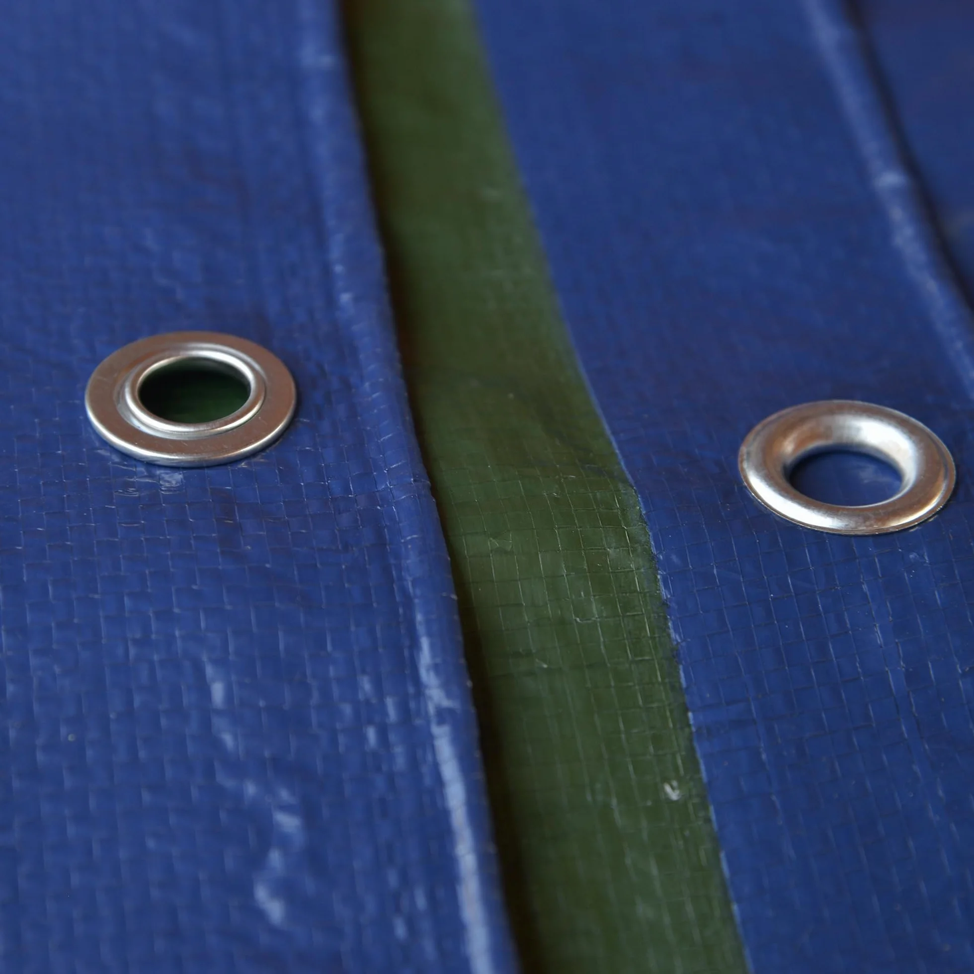 Tenax Cover All Bâche avec œillets en métal imperméable et indéchirable 3 x 5 m Vert/bleu 90 g/m² Pour bois, meubles de jardin, voitures, piscines, bateaux, camping