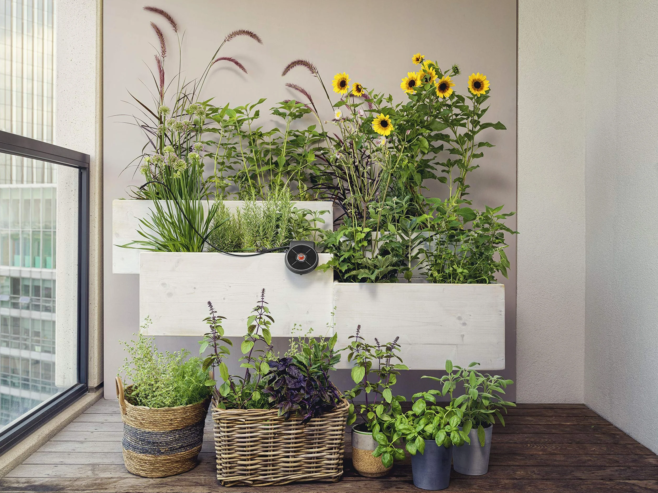 Gardena AquaBloom Ensemble d'arrosage solaire système d'irrigation pour plantes balcon pot jusqu'à 4 m 13300-20