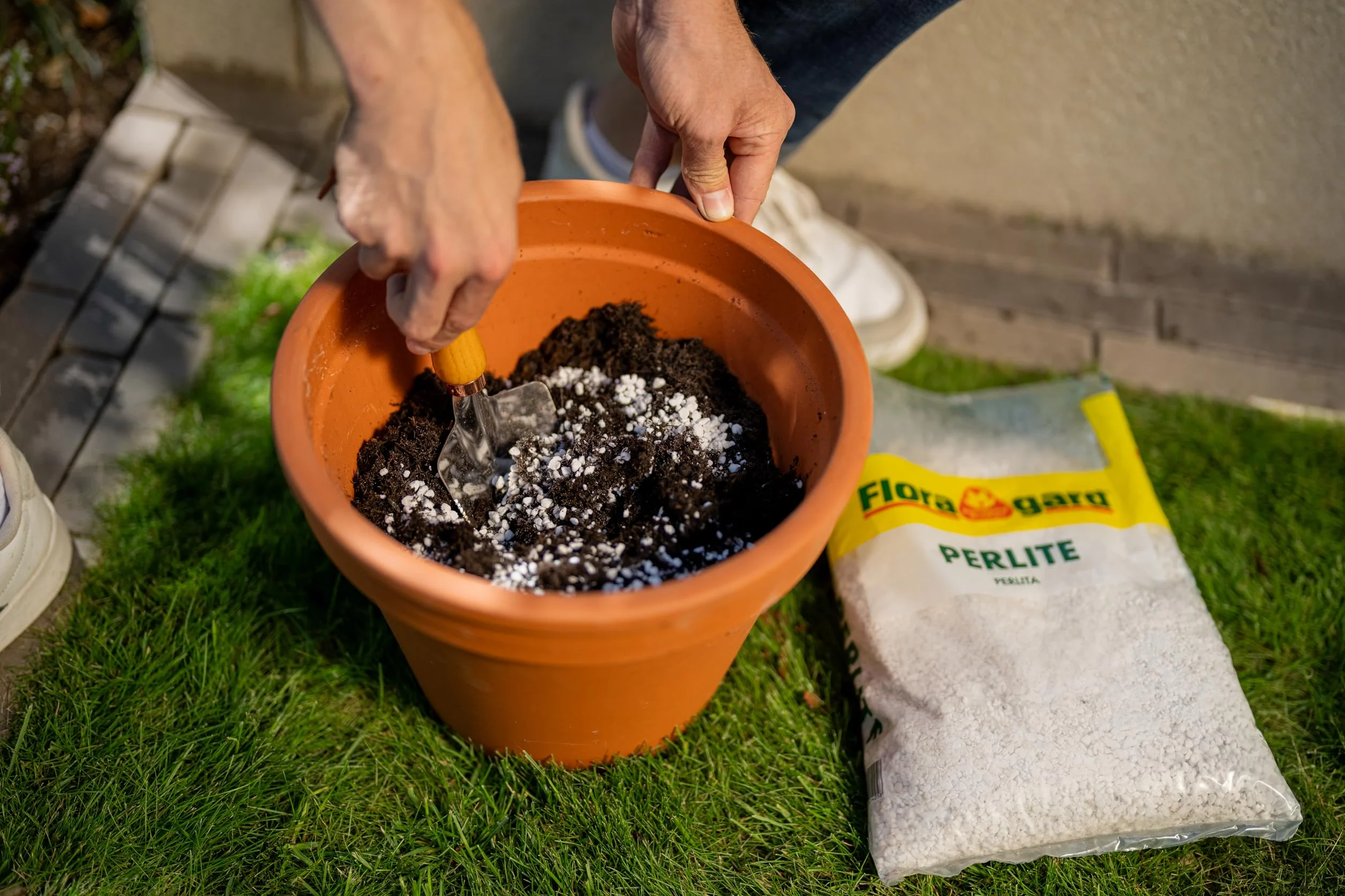 Floragard Perlite 3x5 litres Aération du Sol Croissance Végétale